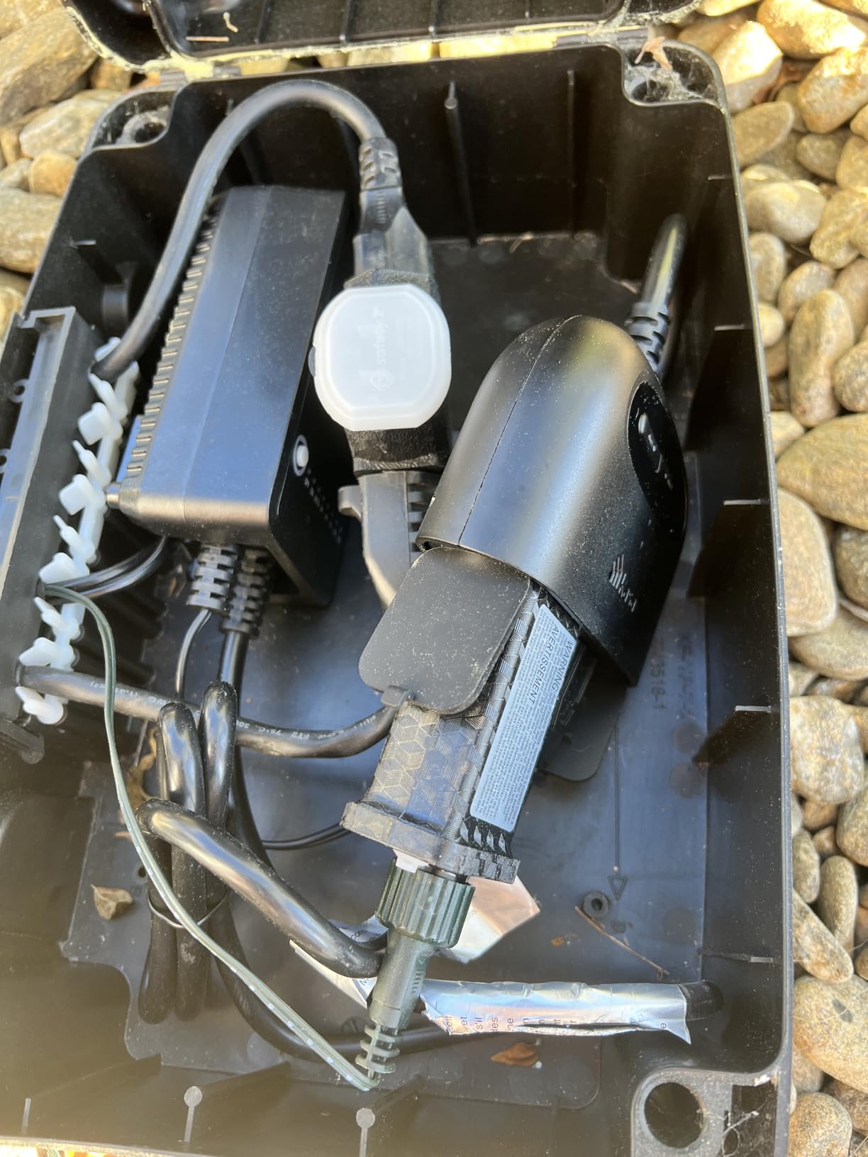 Kasa Matter Smart Outdoor Plug, Dual Outlet, IP64 Weather Resistance, Works with Apple HomeKit, Amazon Alexa, Google Home, SmartThings, 15A/1800W Max, ETL Certified, 2.4G Wi-Fi Only, EP40M customer photo 2