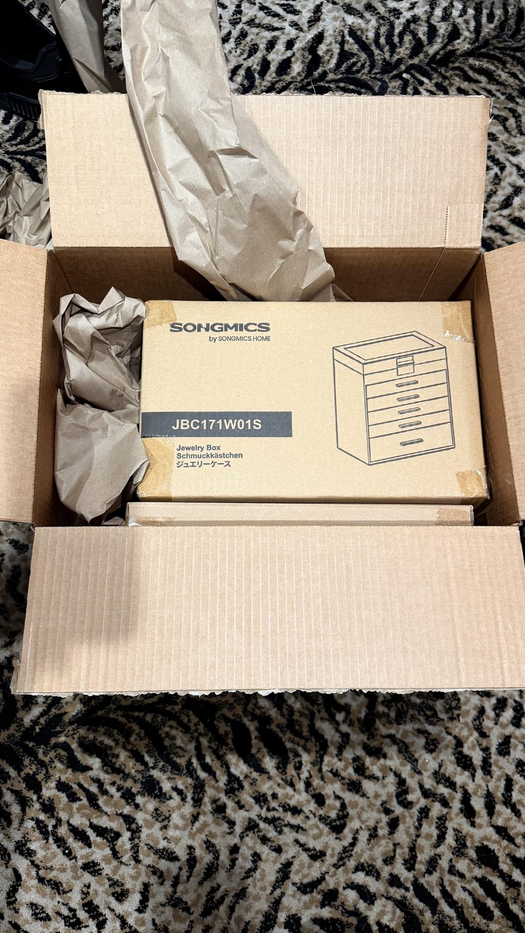 SONGMICS GISELLA Collection - Jewelry Box Organizer, 6-Layer Jewelry Storage with 5 Drawers, Shiny Metal Hardware, Glass Lid, Modern, Dove Gray and Gold Color customer photo 2