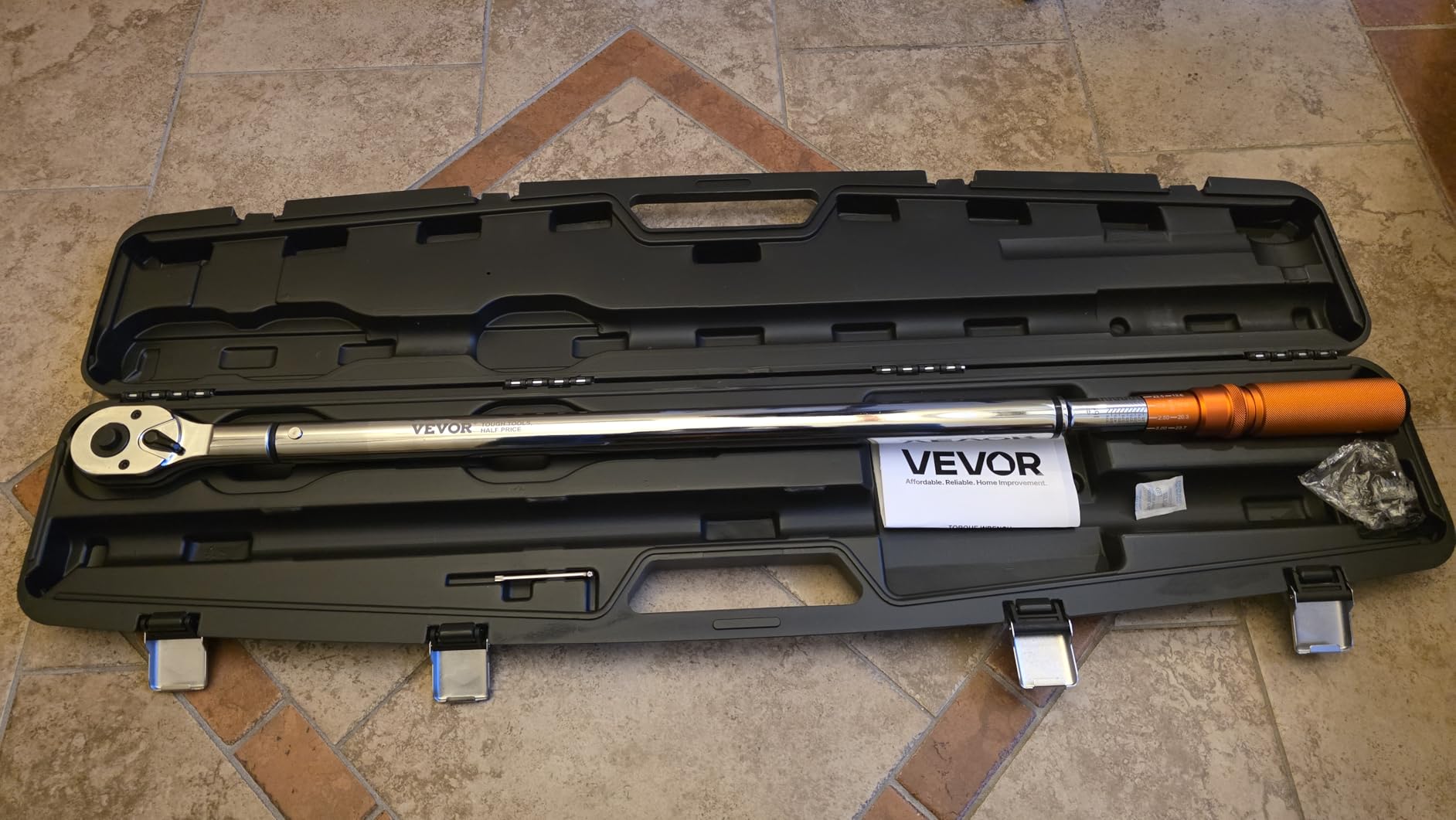 VEVOR Digital Torque Wrench 1/2 inch Drive (25-250ft.lb/34-340n.m), ±2% Torque Accuracy, 3-Mode Adjustable Electronic Torque Wrench with LED Buzzer Calibration customer photo 2