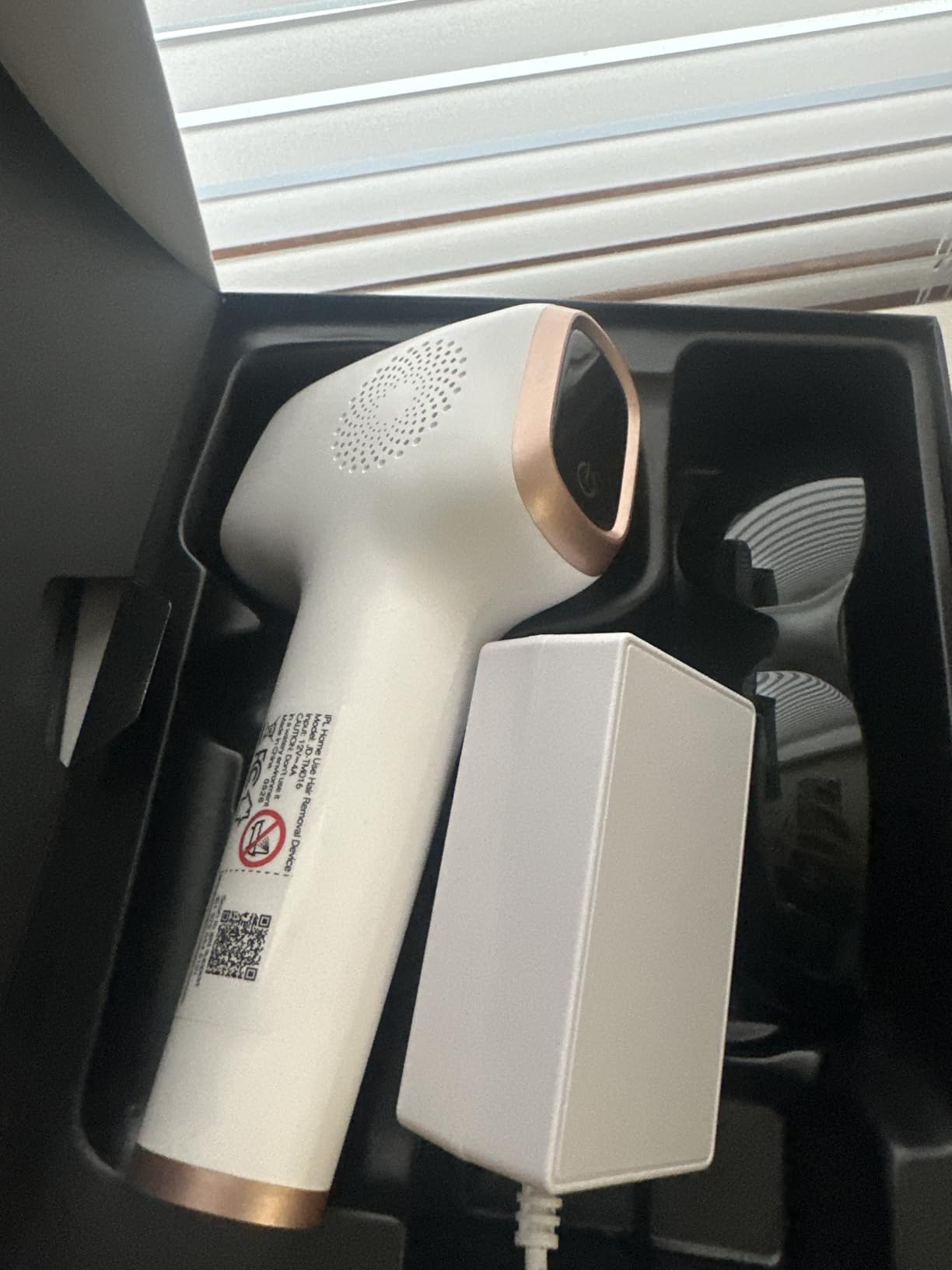 INNZA IPL Hair Removal with Ice Cooling Care Function for Women,Long-Lasting Results,999,999 Flashes Painless Hair Removal, Hair Removal Device for Armpits Legs Arms Bikini Line customer photo 1