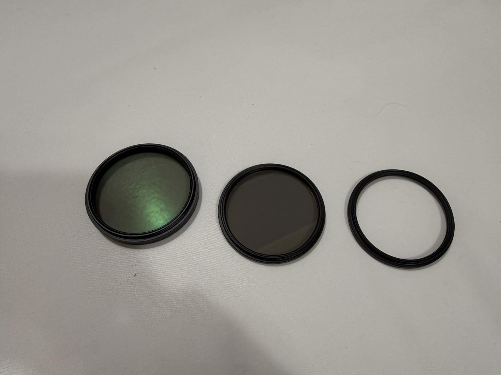 NEEWER 77mm UV/CPL/ND Lens Filter Kit with Hard Shell Storage Case, Multicoated Optical Glass & Aluminum Alloy Frame, UV + Circular Polarizer + Neutral Density Filter customer photo 1