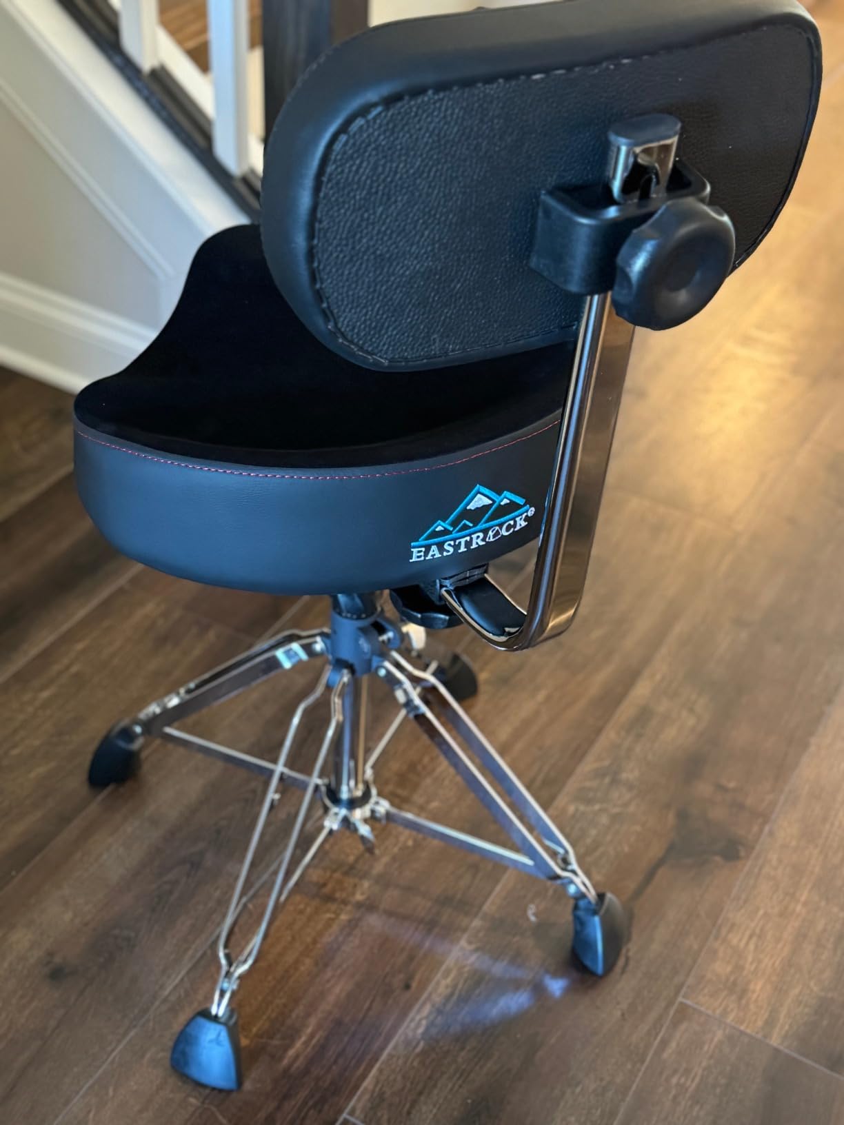 EASTROCK Drum Throne with Backrest 4-Leg, Heavy Duty Motorcycle Style Swivel Drum Seat customer photo 1