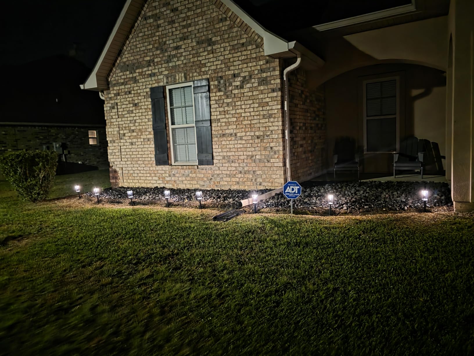 8 Pack Bright Solar Pathway Lights Outdoor, IP65 Waterproof Auto On/Off Solar Garden Light Path Lights Solar Powered for Outside Yard Path Lawn Walkway Driveway Landscape Lighting Patio Decor customer photo 2