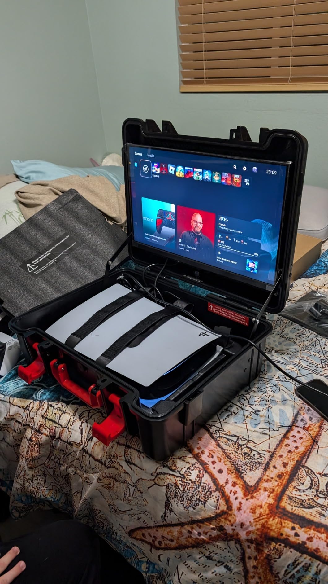 GAMERSBOX Portable Gaming Monitor - 21.5