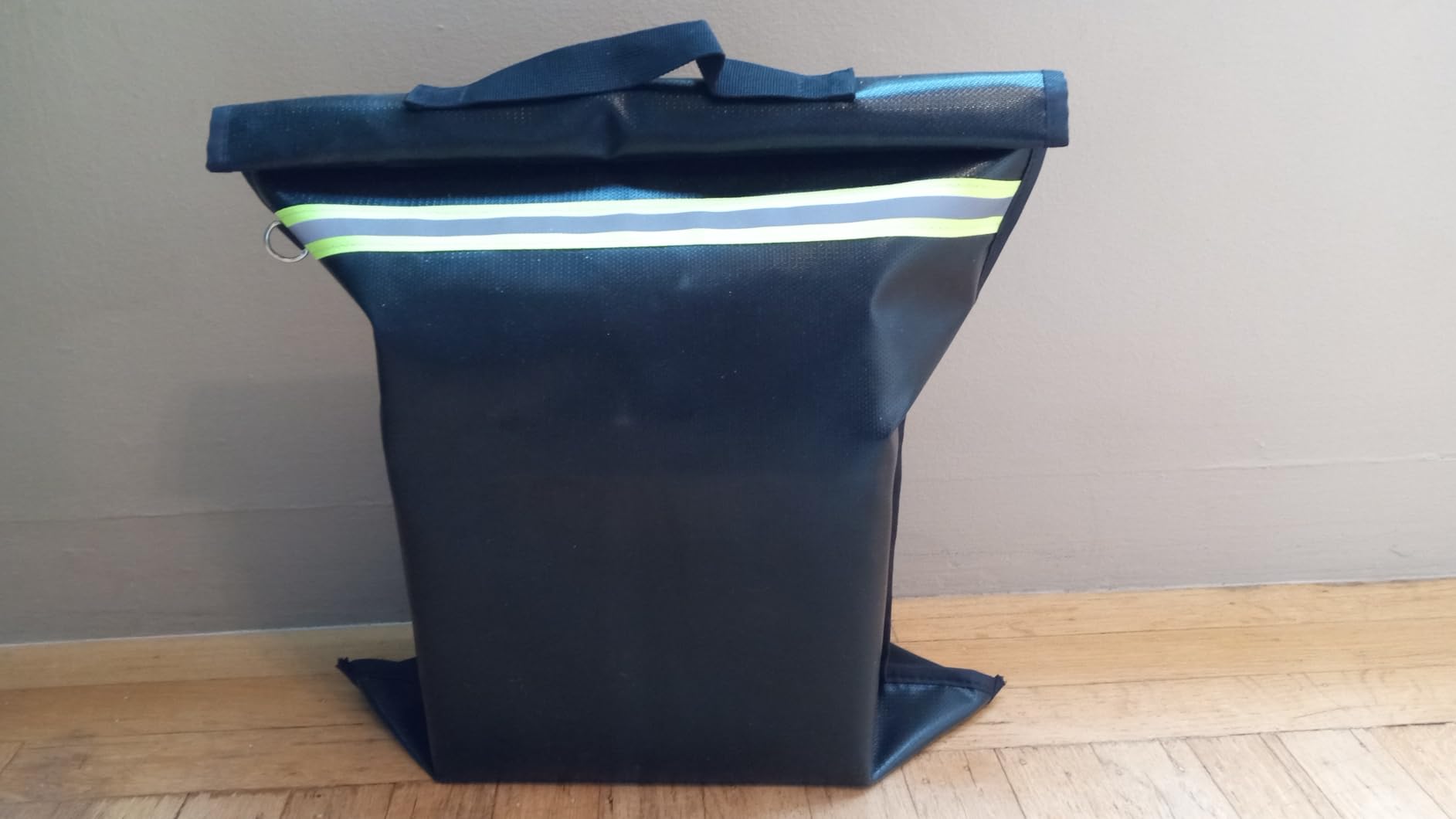 Large Faraday Bags EMP Proof,Portable Faraday Cage for Laptops Tablets,Faraday Bags with Handle&Reflective Strip,EMP bags for Electronics,Fireproof Waterproof RFID Signal Blocker Faraday Pouch customer photo 1