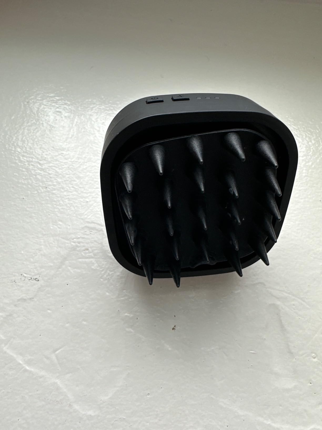 Black Wolf Sonic Scalp Scrubber - Electric Hair & Scalp Massager Brush with 3-Speed Oscillation - Rechargeable Shower Brush & Head Scrubber with Soft Silicone Bristles for Deep Clean & Exfoliation customer photo 2