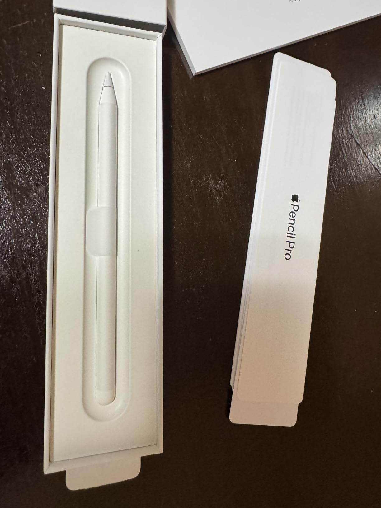 Apple Pencil Pro: Latest Model - Pixel-Perfect Precision, Tilt and Pressure Sensitivity, Perfect for Note-Taking, Drawing, and Art. Charges and Pairs Magnetically customer photo 1