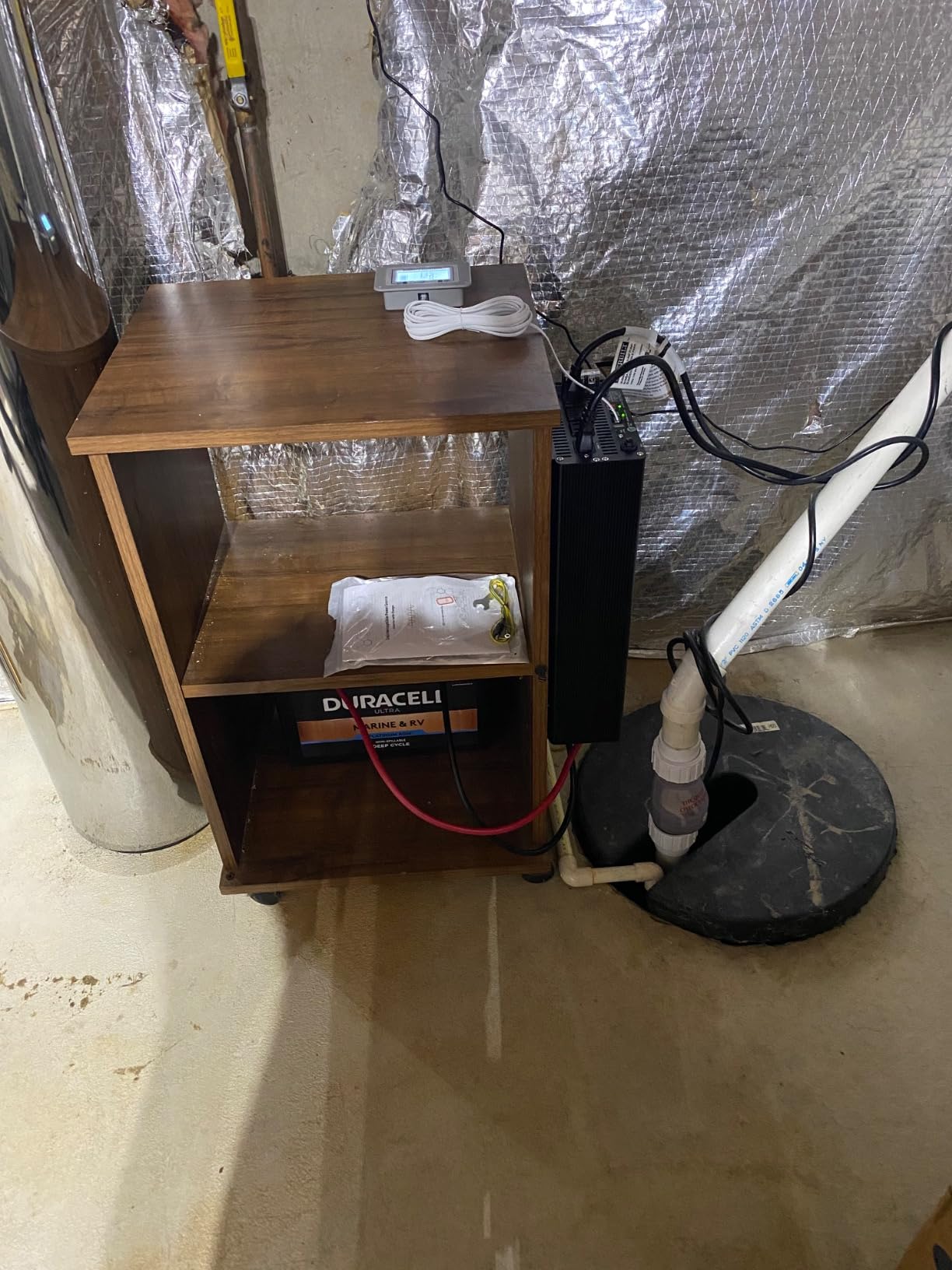 2000 Watt Sump Pump Backup Battery System, Automatic Switchover to Battery Inverter Power, Professional Backup System in Case of Power Failure, Pure Sine Wave Output with LCD Screen customer photo 2