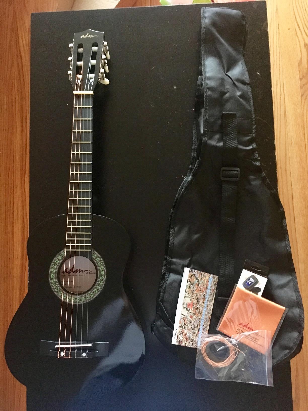 ADM Beginner Acoustic Classical Guitar 30 Inch Nylon Strings Wooden Guitar Bundle Kit for Kid Boy Girl Student Youth Guitarra Online Lessons with Gig Bag, Strap, Tuner, Strings, Picks, Purple customer photo 2