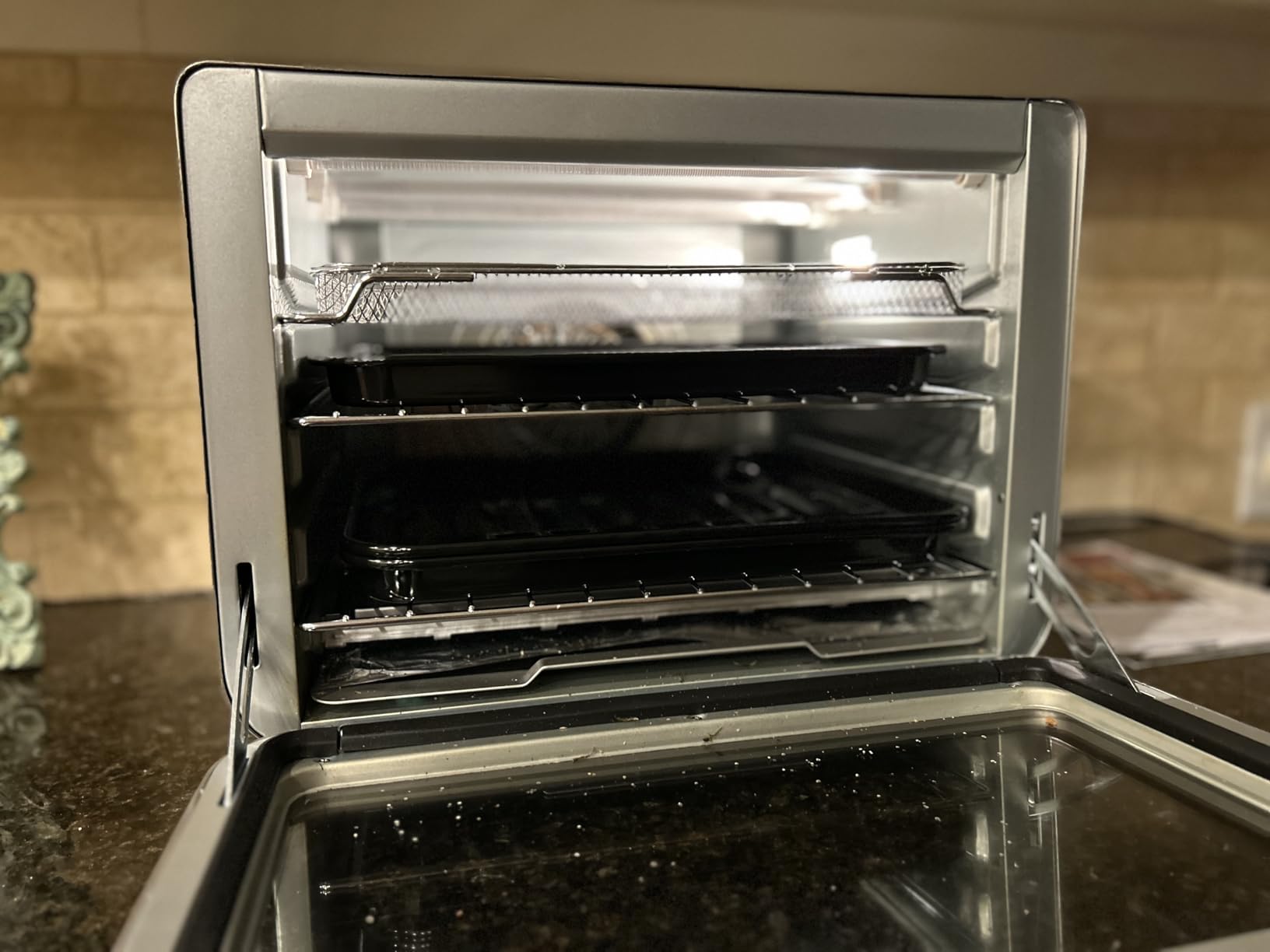 Ninja Prestige Smart XL with Pro Cook System 10-in-1 Air Fry Digital Countertop Convection Toaster Oven with Air Fry, Air Roast, Broil & Bake, Pro Cook Thermometer, 1800 Watts, Stainless Steel, DT551 customer photo 1