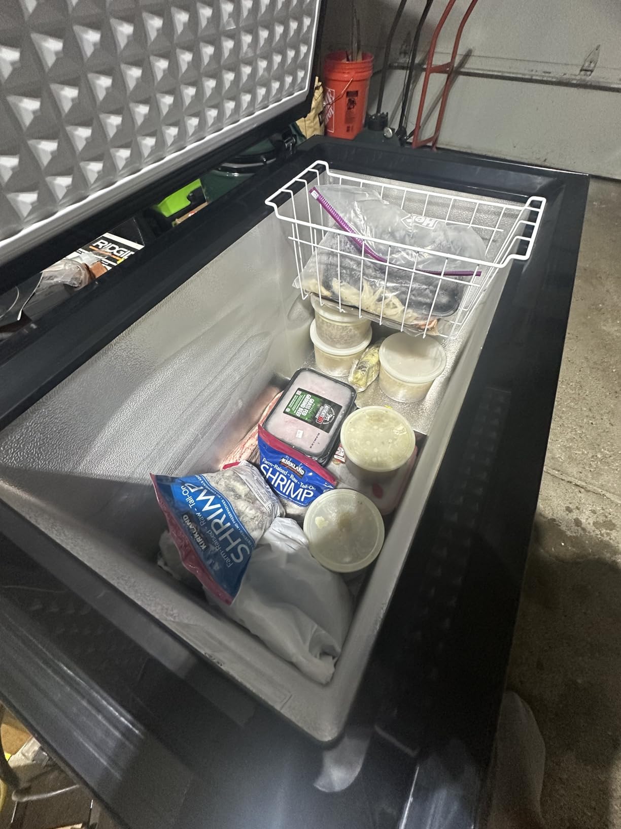 Frigidaire Chest Deep Freezer, 5 Cu. Ft. Capacity, Granita Rugged Design-Adjustable Thermostat-Removable Vinyl Coated Wire Basket-Easy Defrost Drain customer photo 1