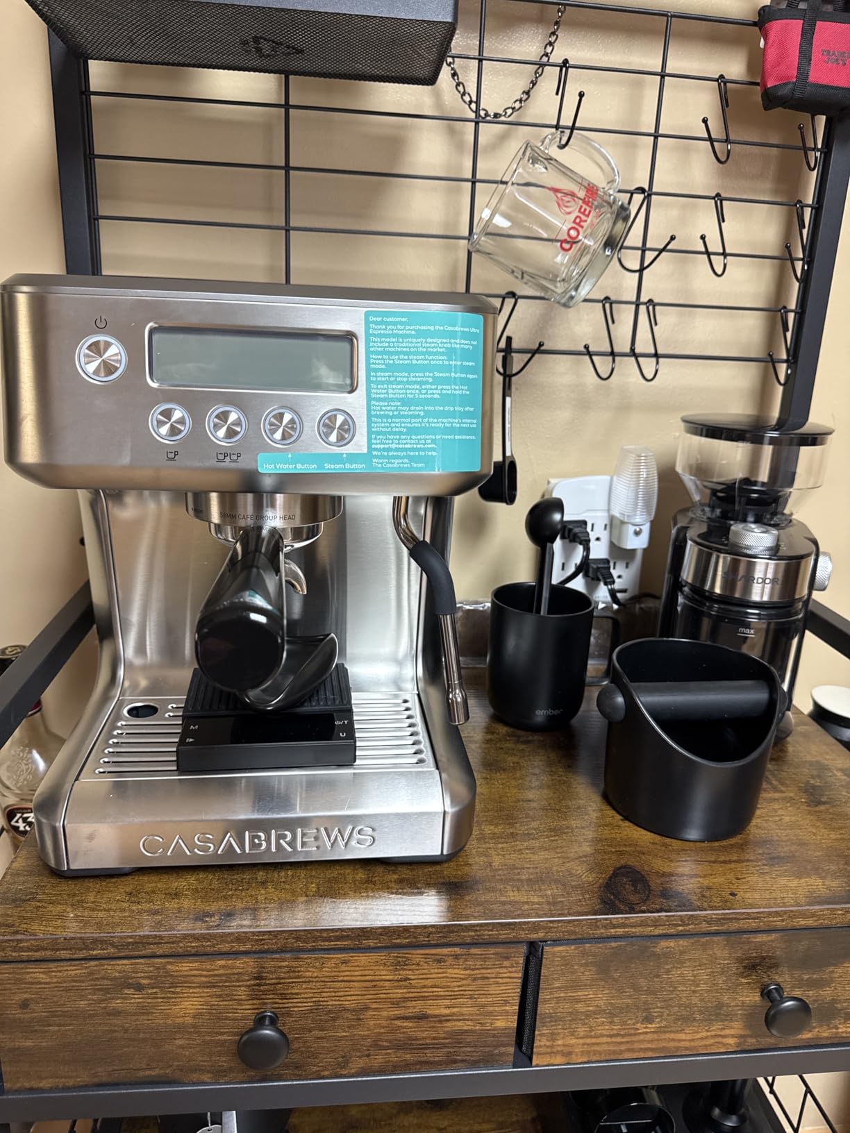 CASABREWS Ultra Espresso Machine with LCD Display, Espresso Maker with Powerful Milk Frother, Customizable Brewing Temperature, Provides Barista-Level Lattes and Cappuccinos, Gift for Men & Women customer photo 1