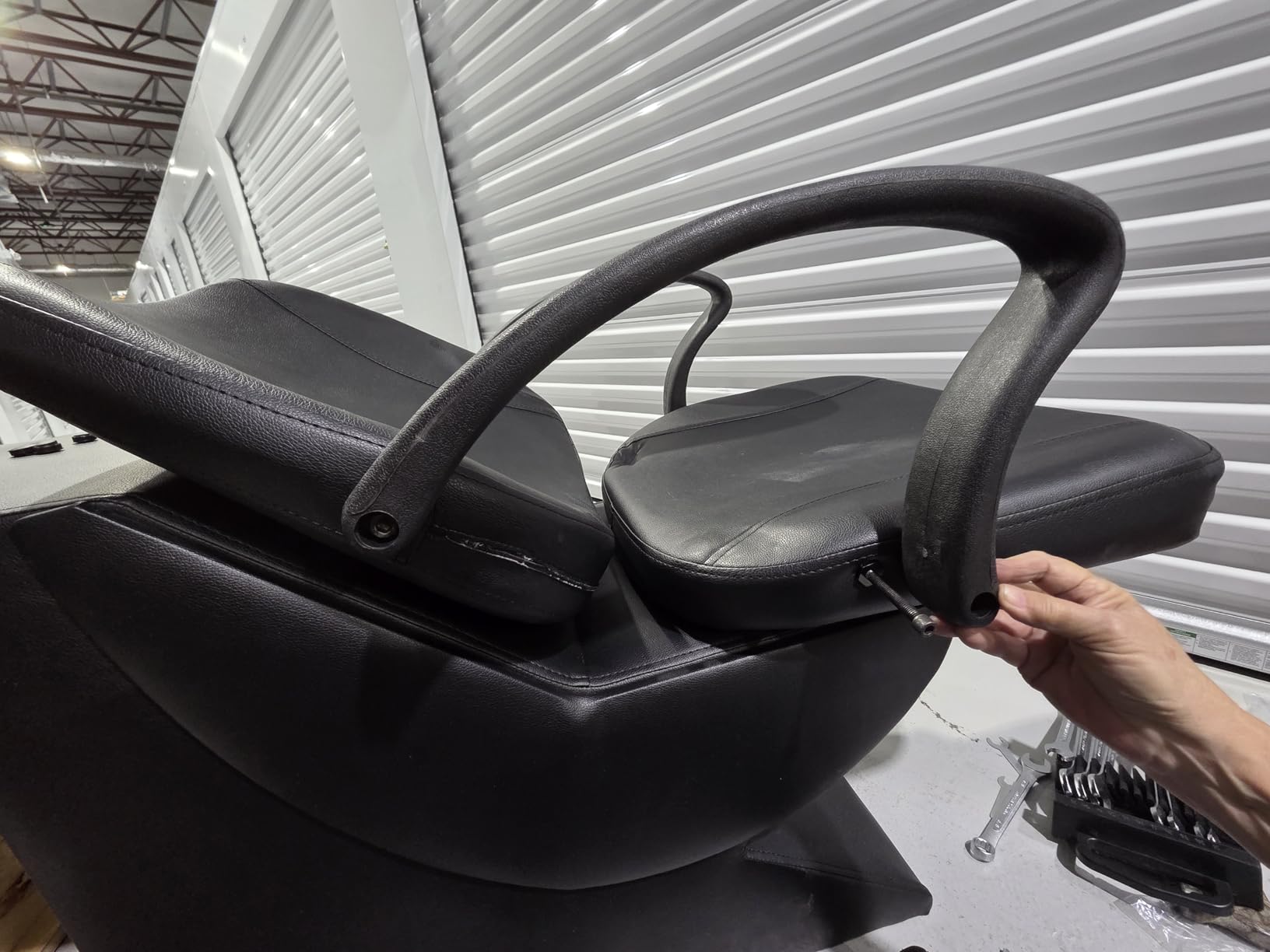 Shampoo Bowl and Chair Set for Salon, Backwash Barber Chair, ABS Plastic Shampoo Bowl Sink Unit w/Storage Box for Beauty Spa Barbershop customer photo 2