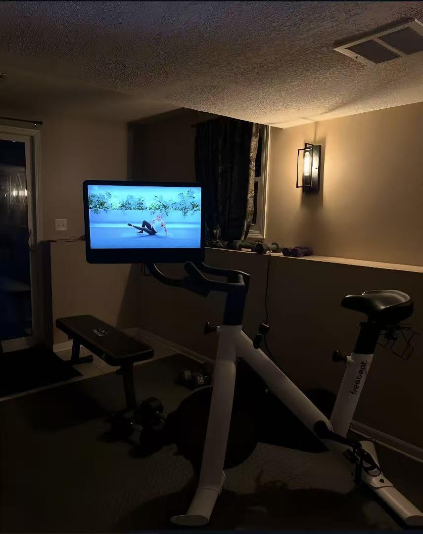 Freebeat Boom Exercise Bike, Smart Spin Bike for Home, 15.6'' HD Touchscreen, Auto Resistance, Gamified Classes customer photo 2