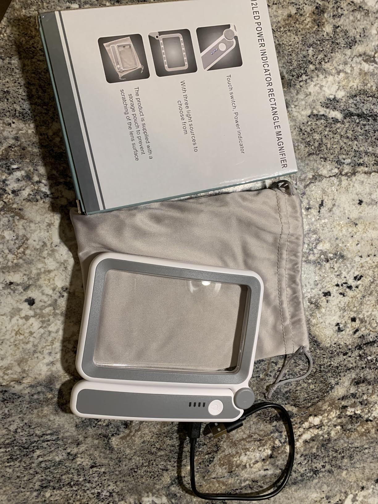 AKKYCVS Magnifying Glass with Light, Rechargeable 5X Large Page Magnifier for Reading, Folding Handheld Dimmable, LED Lighted Rectangle Magnifier for Reading Book Small Print for Seniors Low Vision customer photo 2