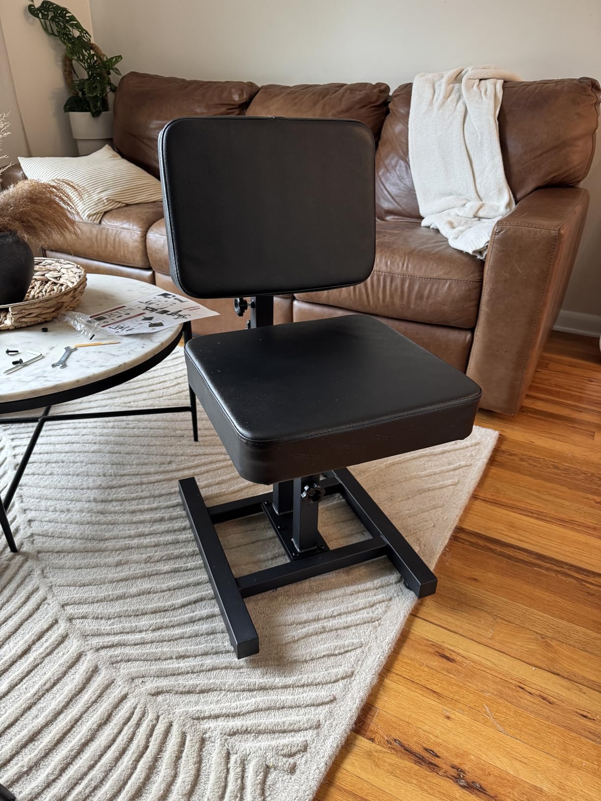 Tattoo Chairs with Adjustable Armrest & Back Support for Tattoo Artists and Client, Ergonomic Multiple Uses Chair,Tattoo Studio Furniture (with Wheels) customer photo 2