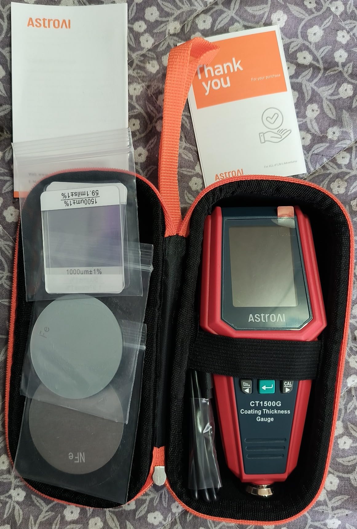 AstroAI Paint Thickness Gauge for Car, Coating Tester for Check The Car's Original Coating for Used Car Buyers, with Limit Alarm, 4-Direction Rotating Screen, Resol 0.01mil F/NF Measuring customer photo 2