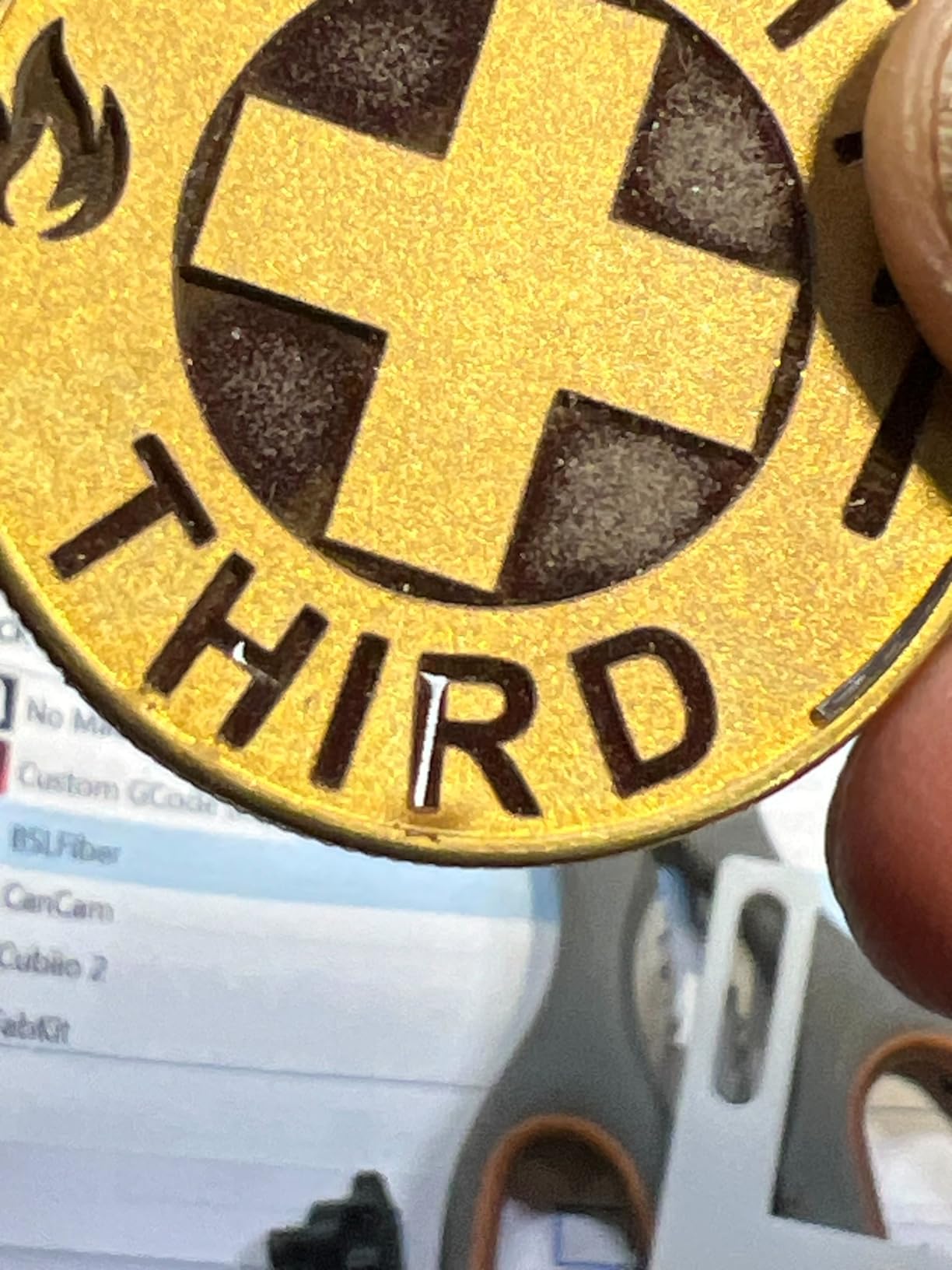 GWEIKE G2 Plus 20W Fiber Laser Engraver, 15000mm/s Portable Laser Marking Machine, 150x150mm Working Area, Desktop Handheld 2-in-1 Laser Engraver Machine for Jewelry, Leather, Dog Tags, Metal customer photo 2