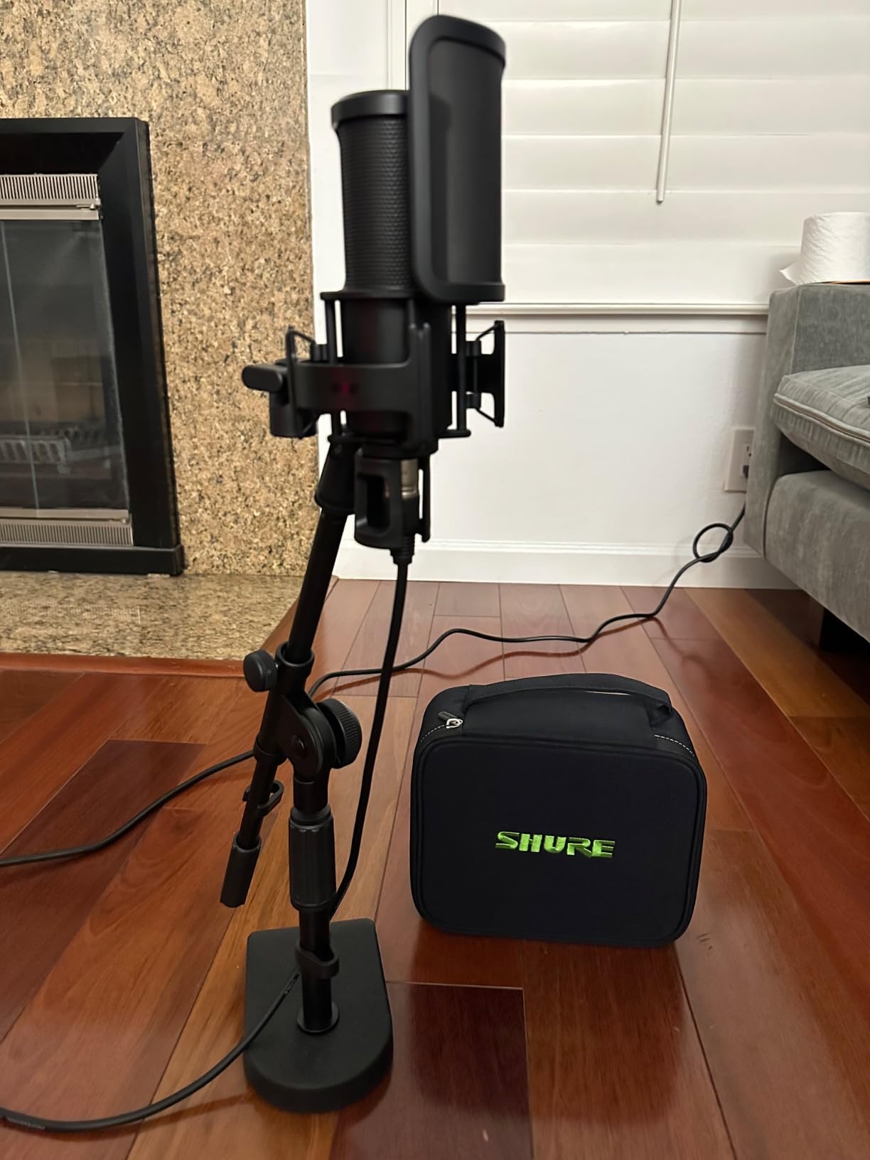 Shure SM4 Studio Recording Microphone Kit, XLR Home Studio Condenser Mic with Mix-Ready Audio - All-Metal Construction, Includes Detachable Magnetic Pop Filter & Shock Mount (SM4-K-KIT) customer photo 2