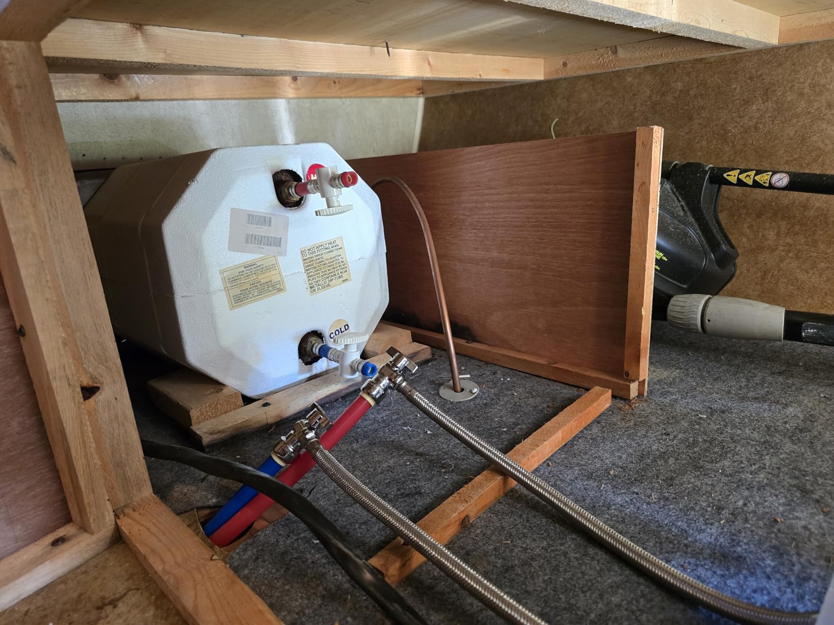 Tankless Water Heater, ECOTOUCH 27kW 240V Water Heater Electric Hot Water Heaters, Instant Hot Water with Self-Modulating, Up to 6.5GPM for 2-4 Point of Use customer photo 1