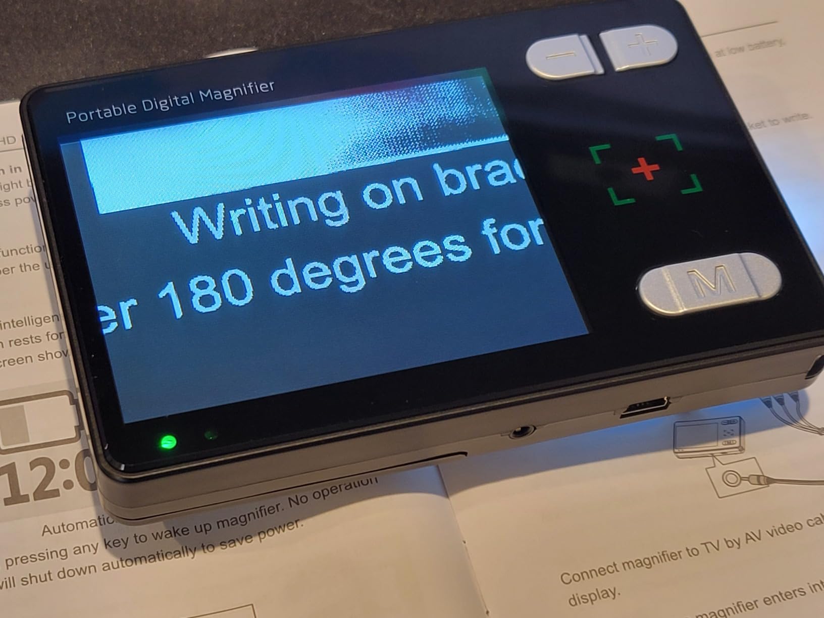 Digital Magnifier 3.5 Inch, 2X-32X Zoom Portable Digital Video Magnifier, LCD Screen Video Aids Digital Magnifier for The Visually Impaired, Low Vision, Color Blindness, Amblyopia customer photo 2