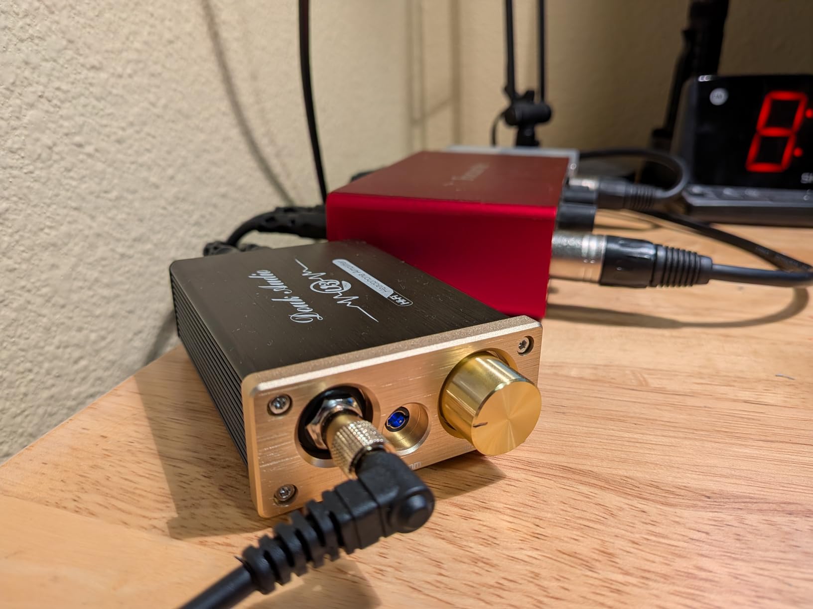 Douk Audio U3 PRO HiFi Mini Class A Headphone Amplifier - High-Power Desktop Amp for 18-600Ω Headphones, 1500mW Output, 3.5mm & 6.35mm Jacks, DC 5V customer photo 1