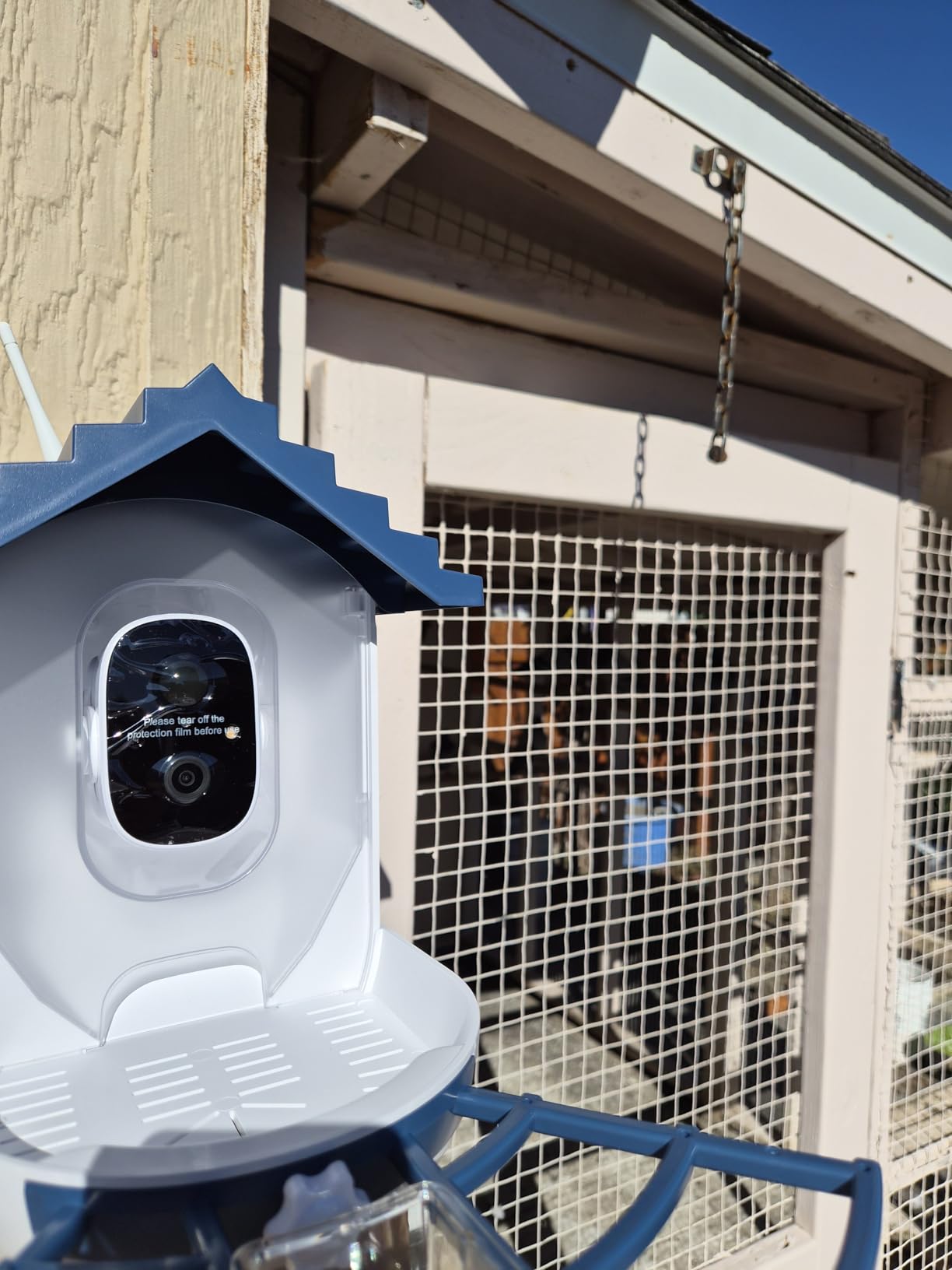 Smart Bird Feeder with Camera Solar Powered & AI Bird Identification, 2.4Ghz WiFi Bird feeders for Outdoors, 2K Live Video, Instant Arrival Alerts - Gifts for Women customer photo 2