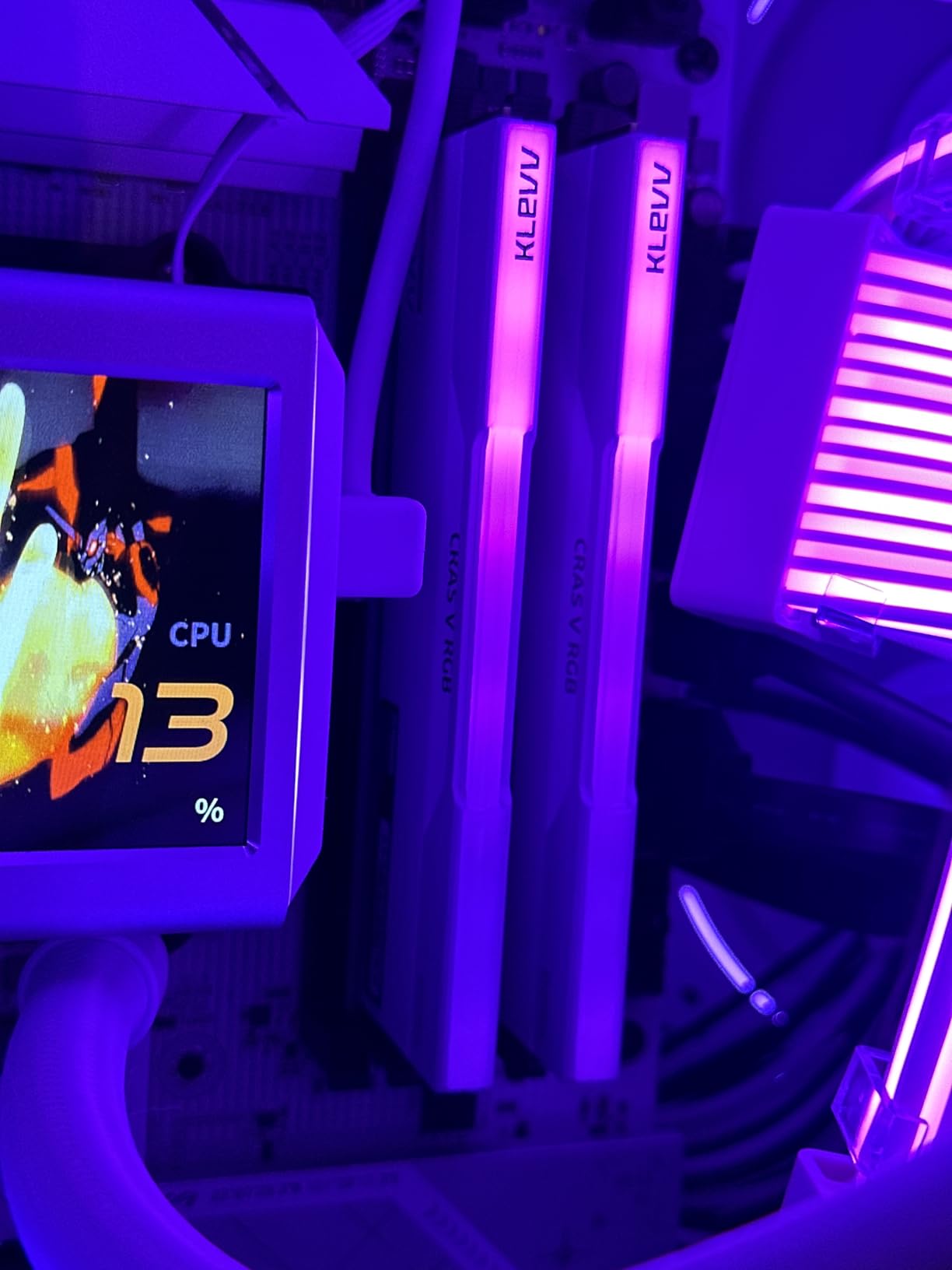 KLEVV CRAS V RGB DDR5 48GB (2x24GB) 6400MHz CL32 SK Hynix A-Die 1.35V Gaming Desktop Ram Memory XMP 3.0 / AMD Expo Ready - Black customer photo 1