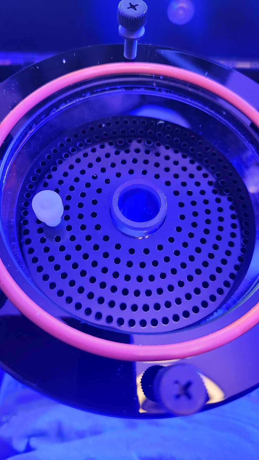 Fluidized Up Flow Media Reactor FR-1E Freshwater and Saltwater Aquarium Reactor Filtration, Great for Carbon, GFO, Biopellets, and More, Reduce Pollutants, Odors, Discoloration customer photo 2