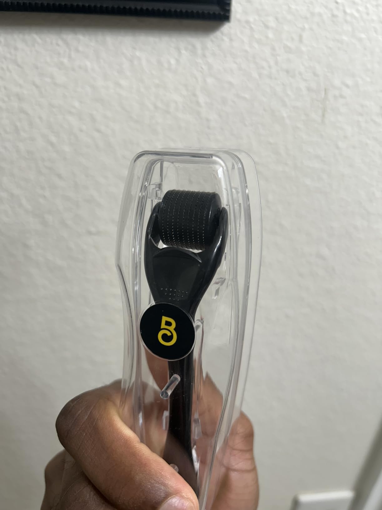 The Beard Club Derma Roller for Face, Body and Scalp - Microneedling for Men and Women with 540 Titanium Microneedles - Beard Roller & Micro Needling Scalp Hair - Black customer photo 1