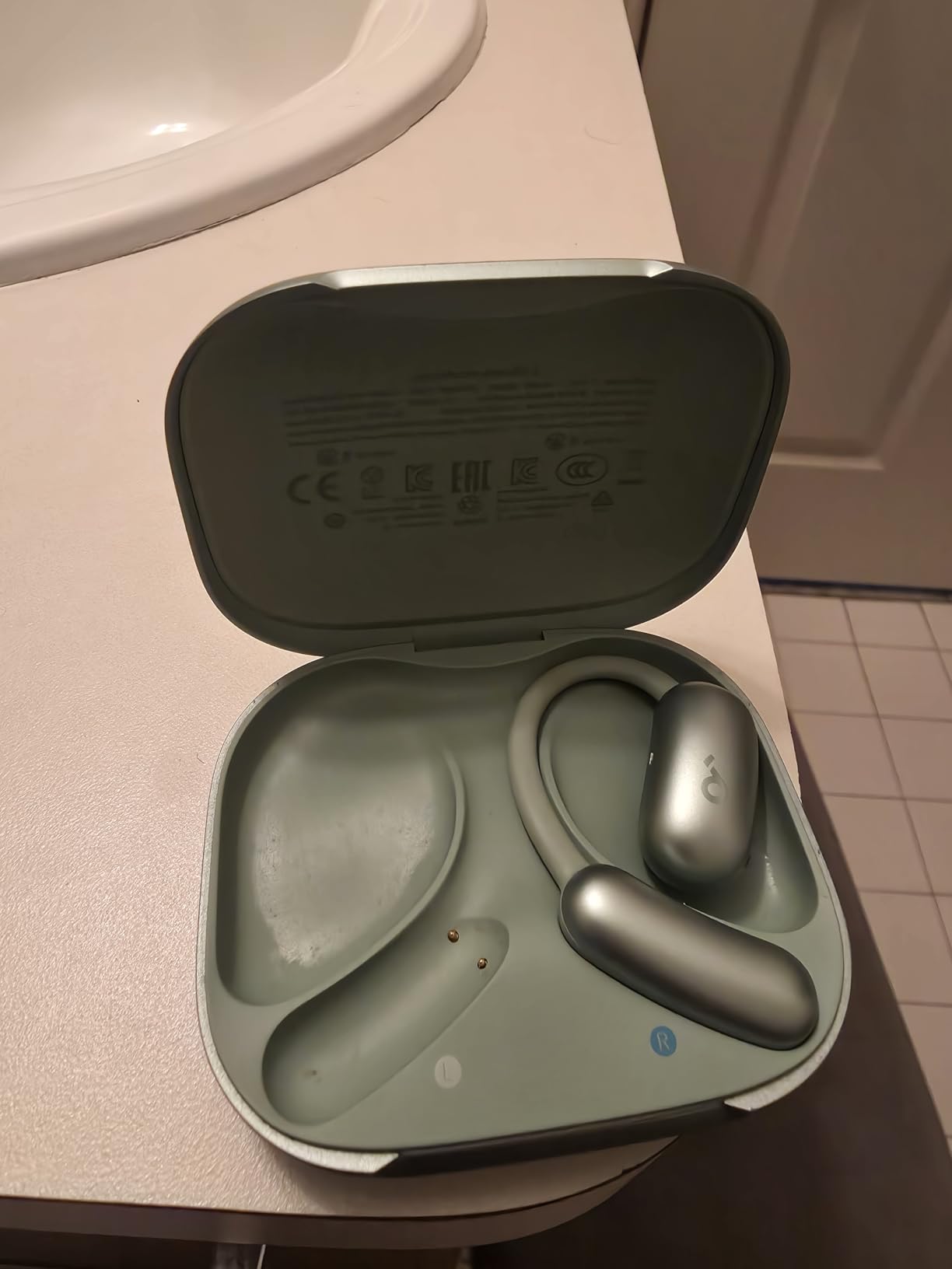 soundcore AeroFit 2 by Anker, Open-Ear Headphones, Real-Time Translation Earbuds, 4 Adjustable Positions, 2x Richer Bass, Hi-Res, 42H Playtime, IP55, AI Clear Calls customer photo 1