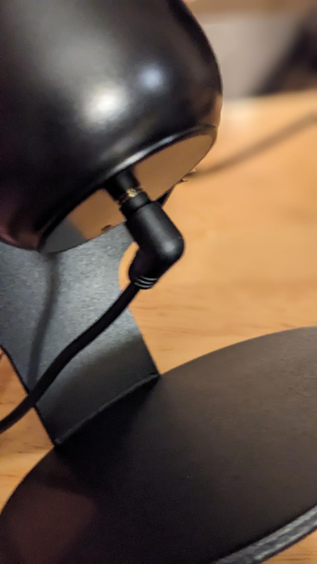 TONOR ASMR Microphone Equipment Bundle with Audio Interface, Immersive 3D Stereo Audio, Dual Condenser Mics with Audio Mixer, Clear Sound, Volume Control, with Furry Windscreens, Set for ASMR, Black customer photo 2