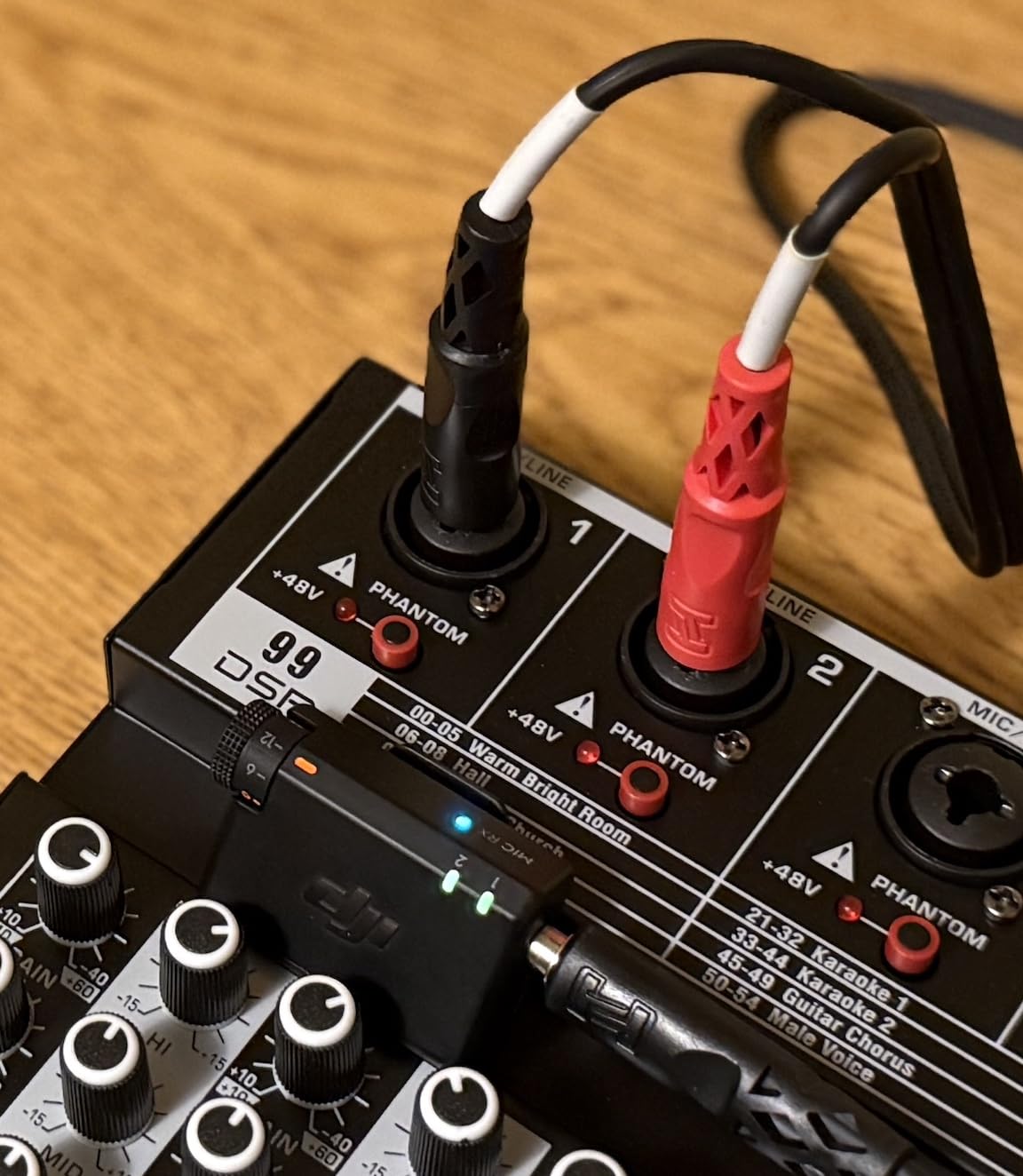 DJI Mic Mini (2 TX + 1 RX + Charging Case), Wireless Lavalier Microphone for iPhone/Camera/Android, Ultralight, Detail-Rich Audio, 48h Use, Noise Cancelling, Automatic Limiting, Vlog, Streaming customer photo 2