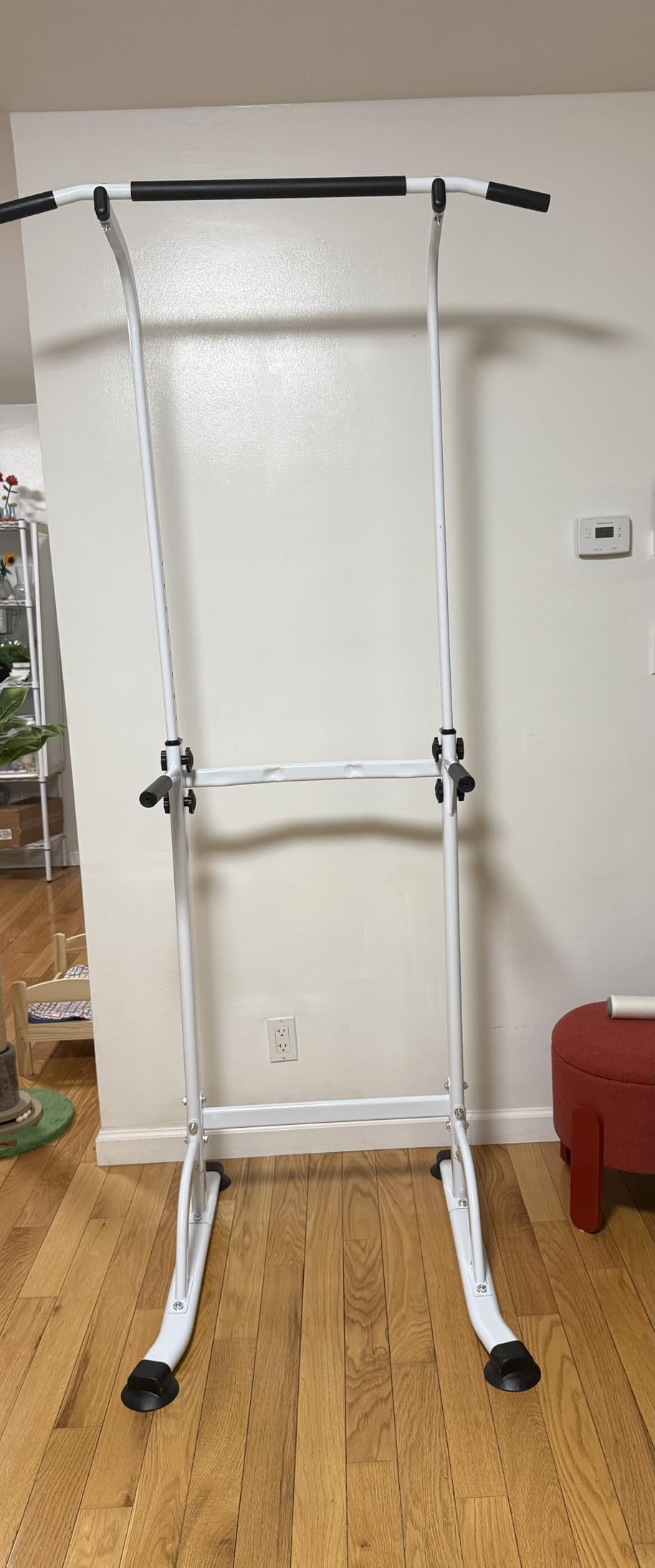 Power Tower Pull Up Bar and Dip Station, Multi-Function Home Gym, Strength Training Fitness Equipment, Height Adjustable customer photo 2