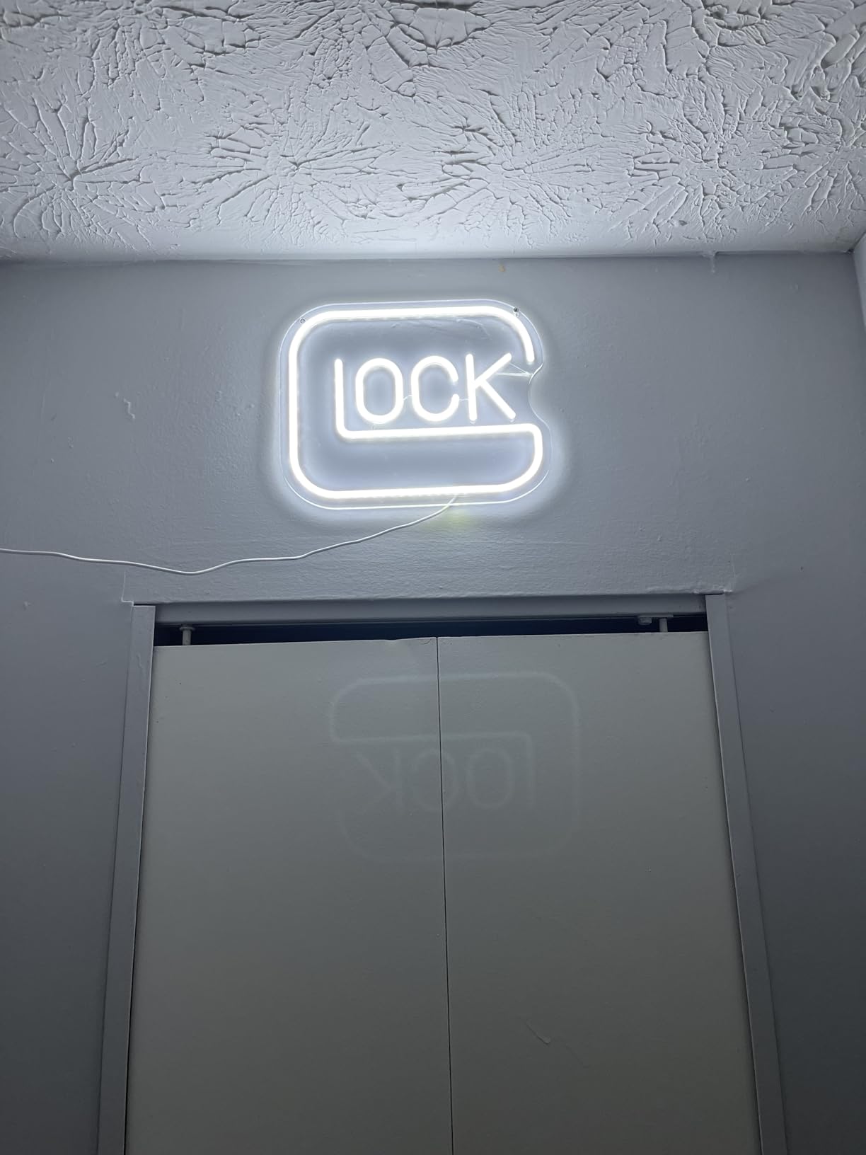 Lock Neon Signs for Wall Decor,Dimmable Game Neon Light for Gamer,Usb Powered Gaming Lights for Man Cave Bedroom Game Room Bar Birthday Gifts(9.8 * 11.8in) customer photo 2
