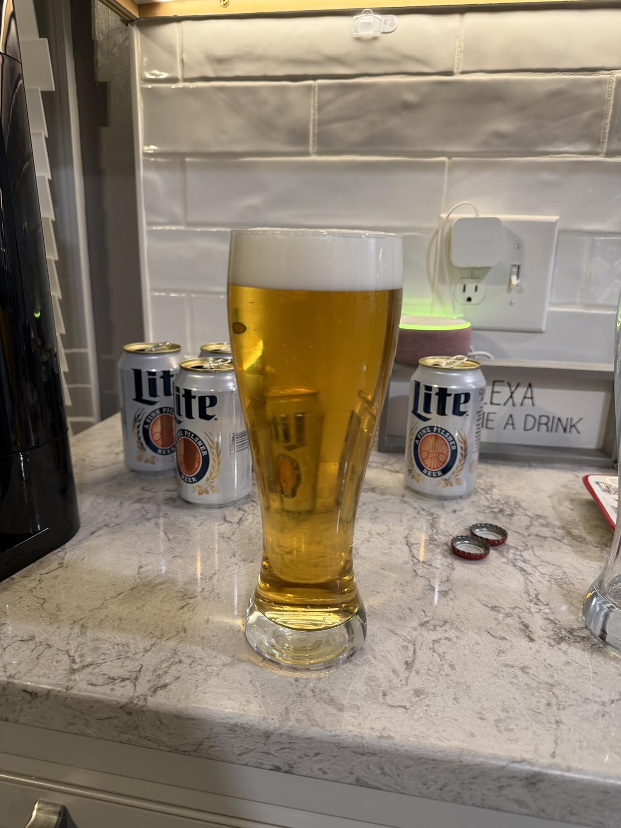 GREEN HOUSE: LATEST MODEL DRAFT BEER DISPENSER. Mini Keg. USB rechargeable. Compatible with all canned & bottled beer. The Two-layered foam makes beer taste deep & mellow customer photo 1