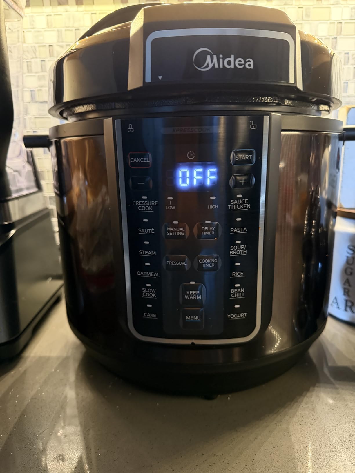 Midea 12-in-1 Electric Pressure Cooker, 6 Quarts, 12 Presets, Multi-Functional Programmable Slow Cooker, Rice Cooker, Steamer, Sauté Pan, Yogurt Maker, and More, Stainless Steel customer photo 1