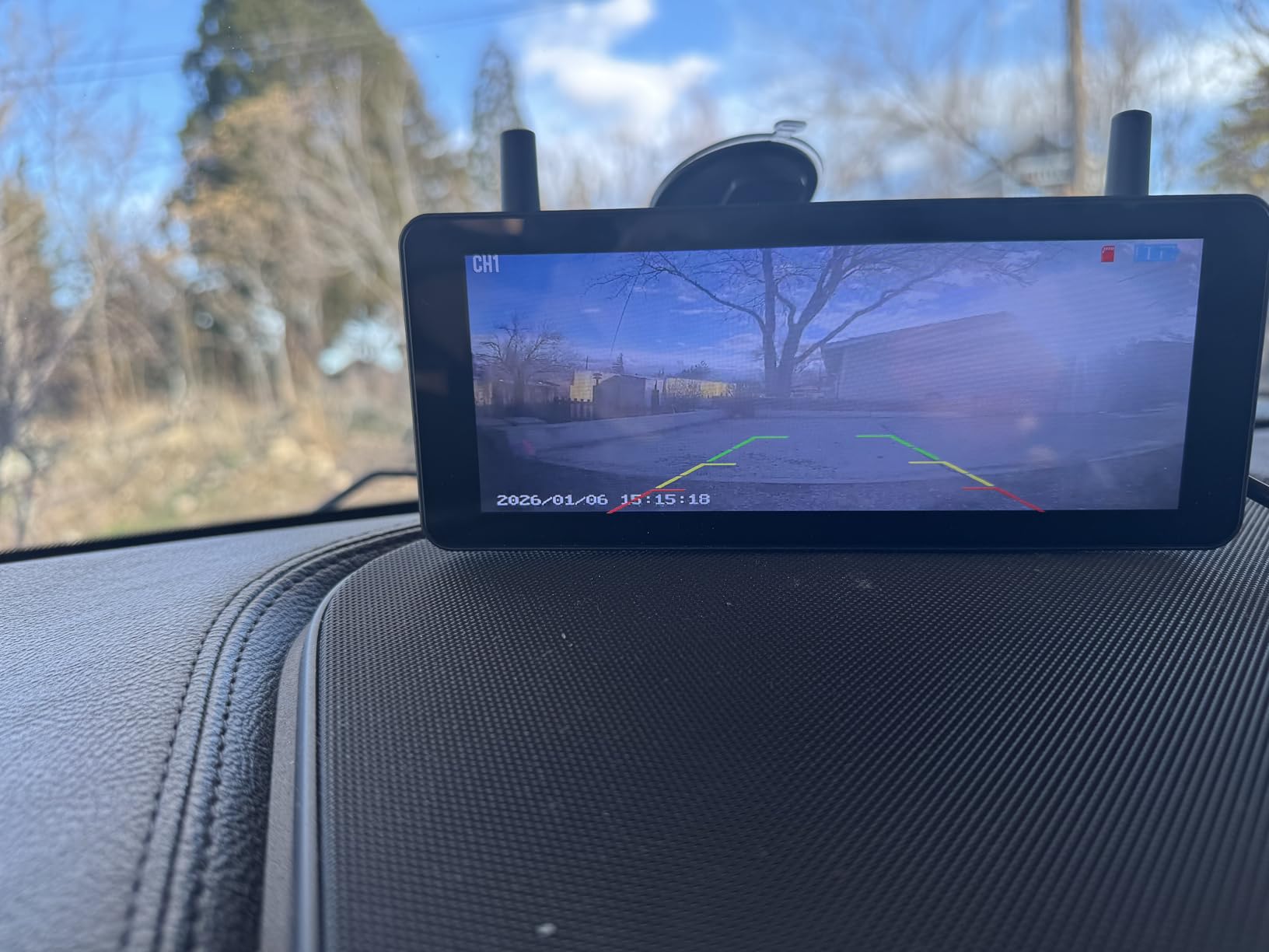 AUTO-VOX Solar Wireless Backup Camera with 5