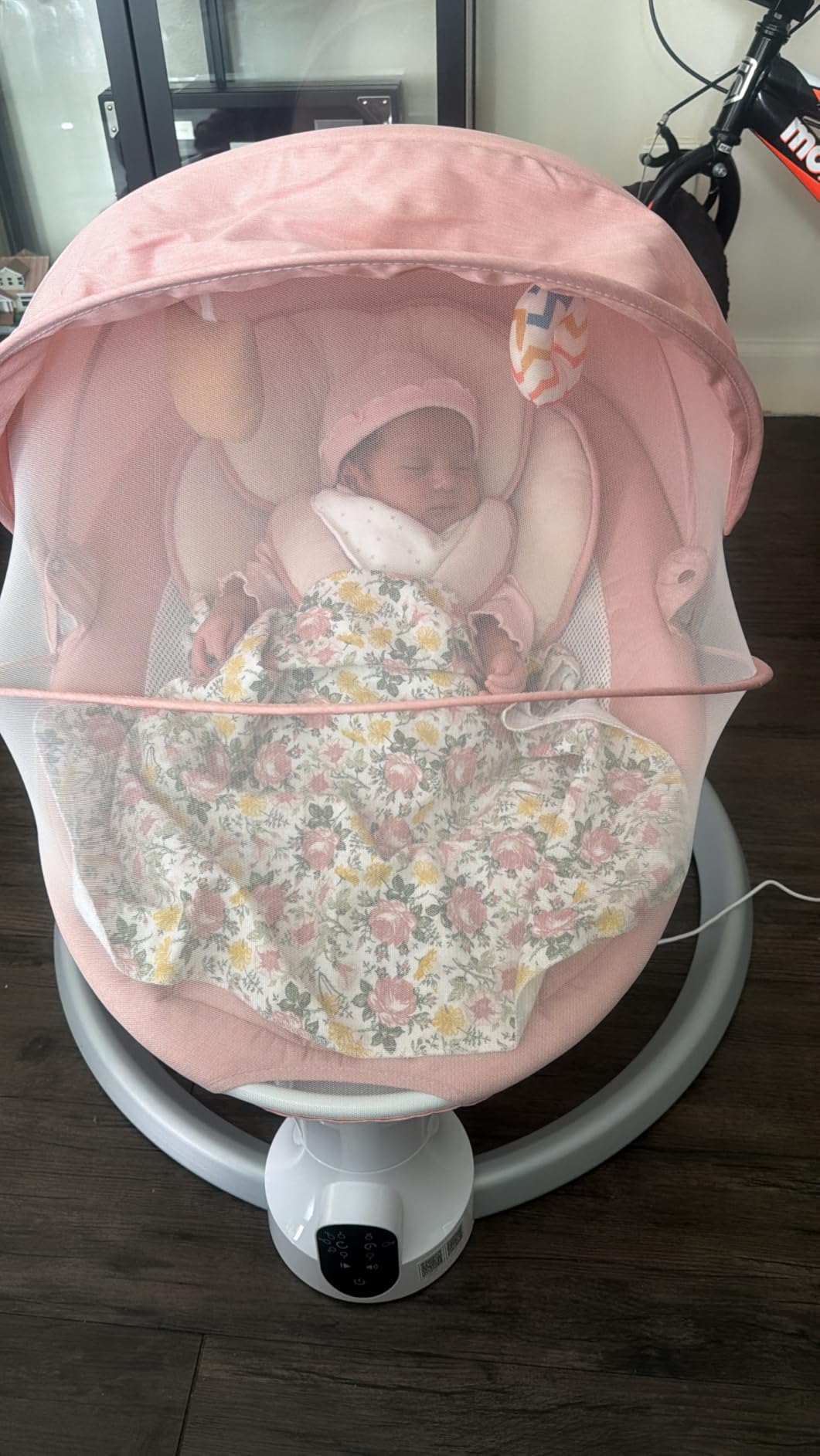 Baby Swing for Infants - Electric Baby Rocker with Exclusive App Function, Upgraded 5 Point Harness, Bluetooth Support, 10 Preset Lullabies and 5 Speeds, Portable Swing for Baby Boy Girl (Pink) customer photo 1