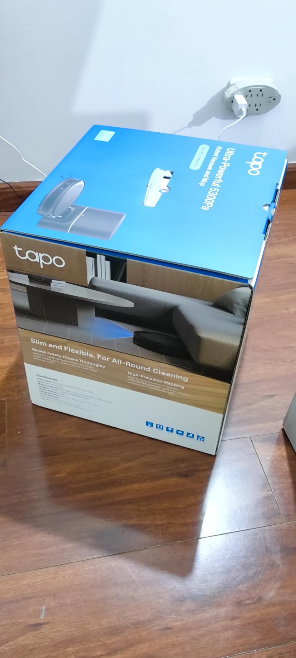 Tapo Ultra-Slim LiDAR Smart Navigation Robot Vacuum and Mop with Self-Emptying Dock, 5300Pa Max, 97%+ Dust Pickup Rate, Self-Charging, Compatible with Alexa & Google Home, RV20 Max Plus customer photo 1