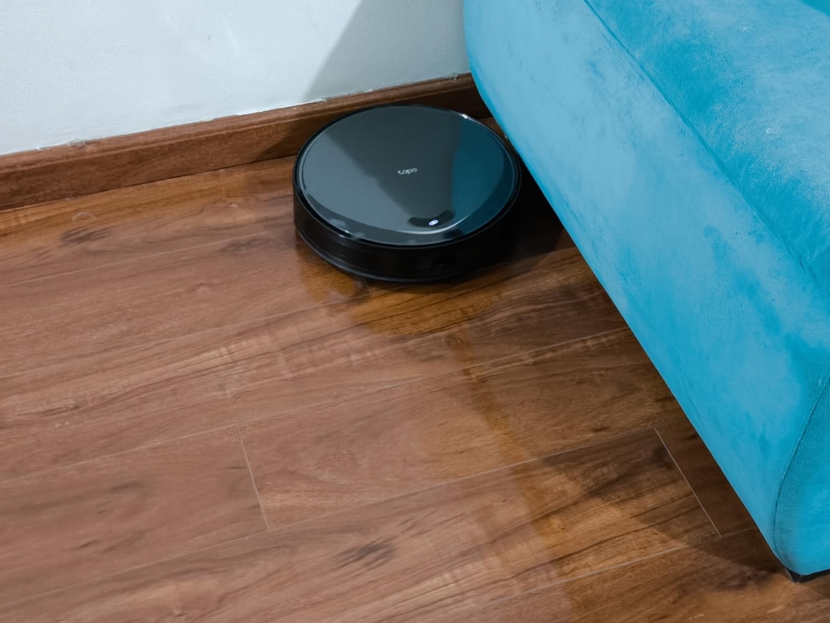 Tapo Ultra-Slim LiDAR Smart Navigation Robot Vacuum and Mop with Self-Emptying Dock, 5300Pa Max, 97%+ Dust Pickup Rate, Self-Charging, Compatible with Alexa & Google Home, RV20 Max Plus customer photo 2