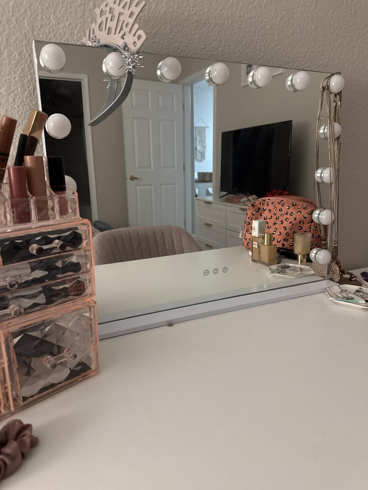 Moonee Vanity Mirror with Lights, Hollywood Lighted Makeup Mirror with 15 Dimmable Bulbs and 10X Magnification, 3 Colors Modes customer photo 2