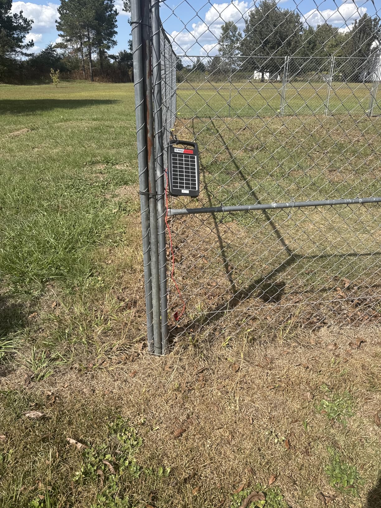 10 Miles Solar Electric Fence Charger,Output 0.18J Electric Fence Charger,24-Hour Uninterrupted Protection Solar Fence Charger,Solar Fence Energizerr that can Work for 14 Days Without Sunlight customer photo 2