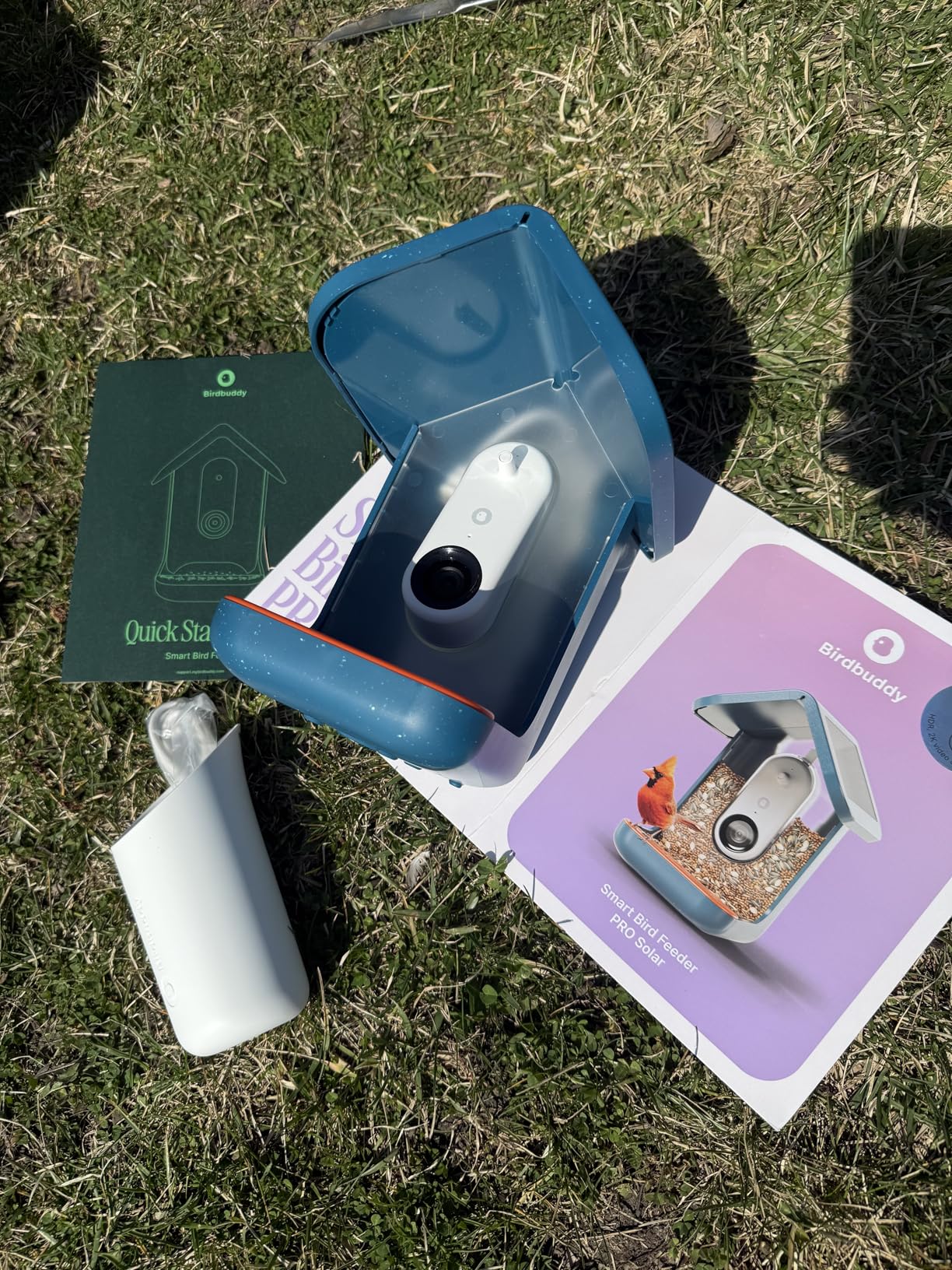 Birdbuddy PRO Solar Smart Bird Feeder with Camera - AI Bird Species Identification, 5MP Photos, 2K HD Video Live Stream Camera, Slow-Motion Video, 2.6in Focus - Blue Solar customer photo 1