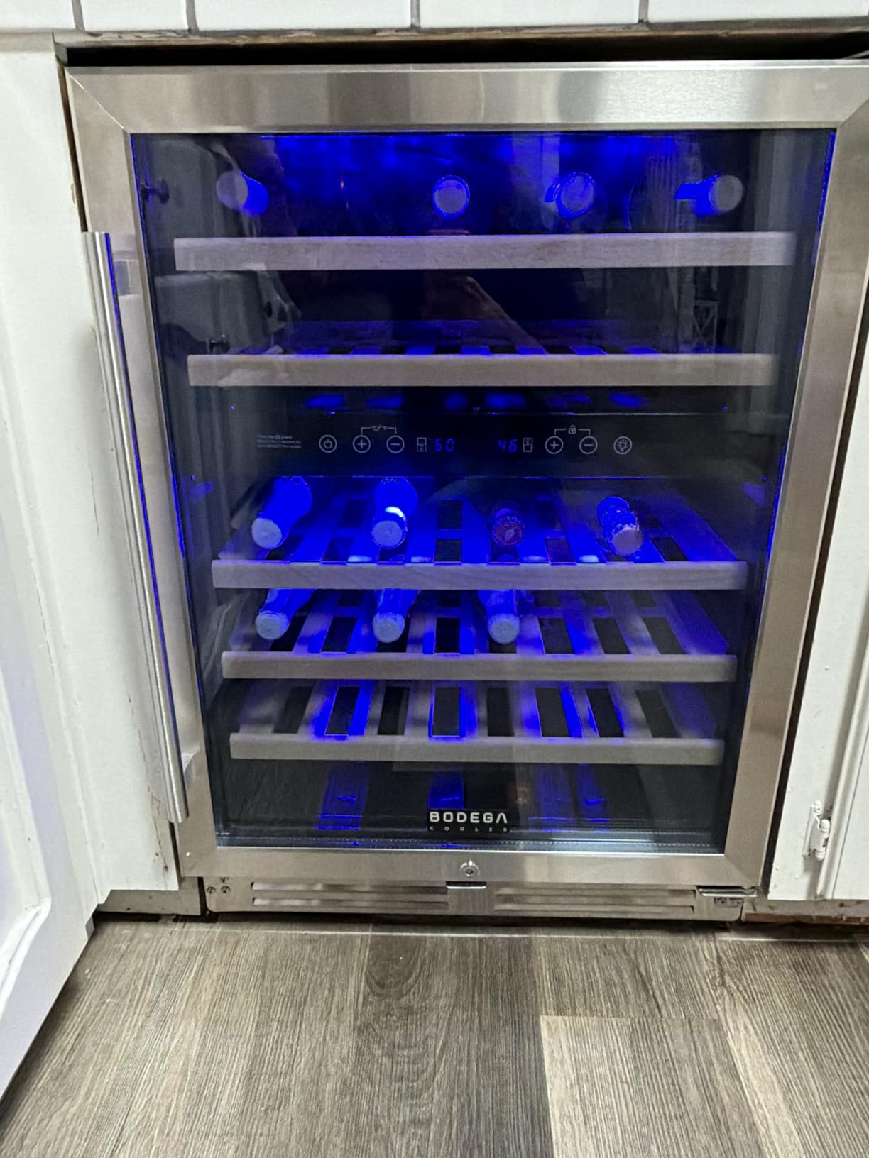BODEGA 24 inch Wine Cooler, 46 Bottle, Under Counter Wine Cooler 24'' with Adjustable Shelves, Built-in Wine Refrigerators Free standing, Energy Efficient, Dual Zone Wine Fridge for Home Bar Office customer photo 2