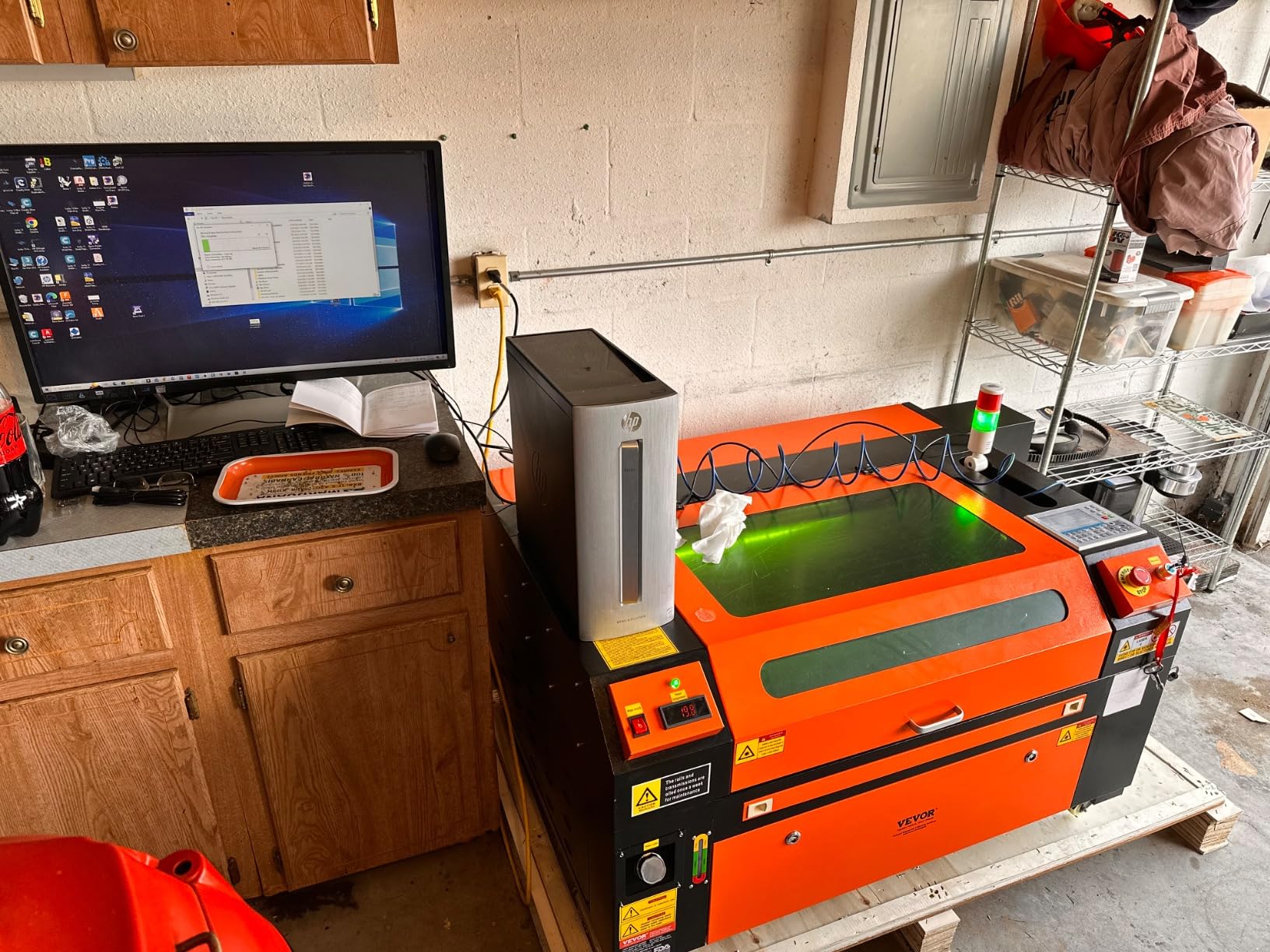 VEVOR 80W CO2 Laser Engraver, 20 x 28 in, 19.7 IPS Laser Cutter Machine with 2-Way Pass Air Assist customer photo 2