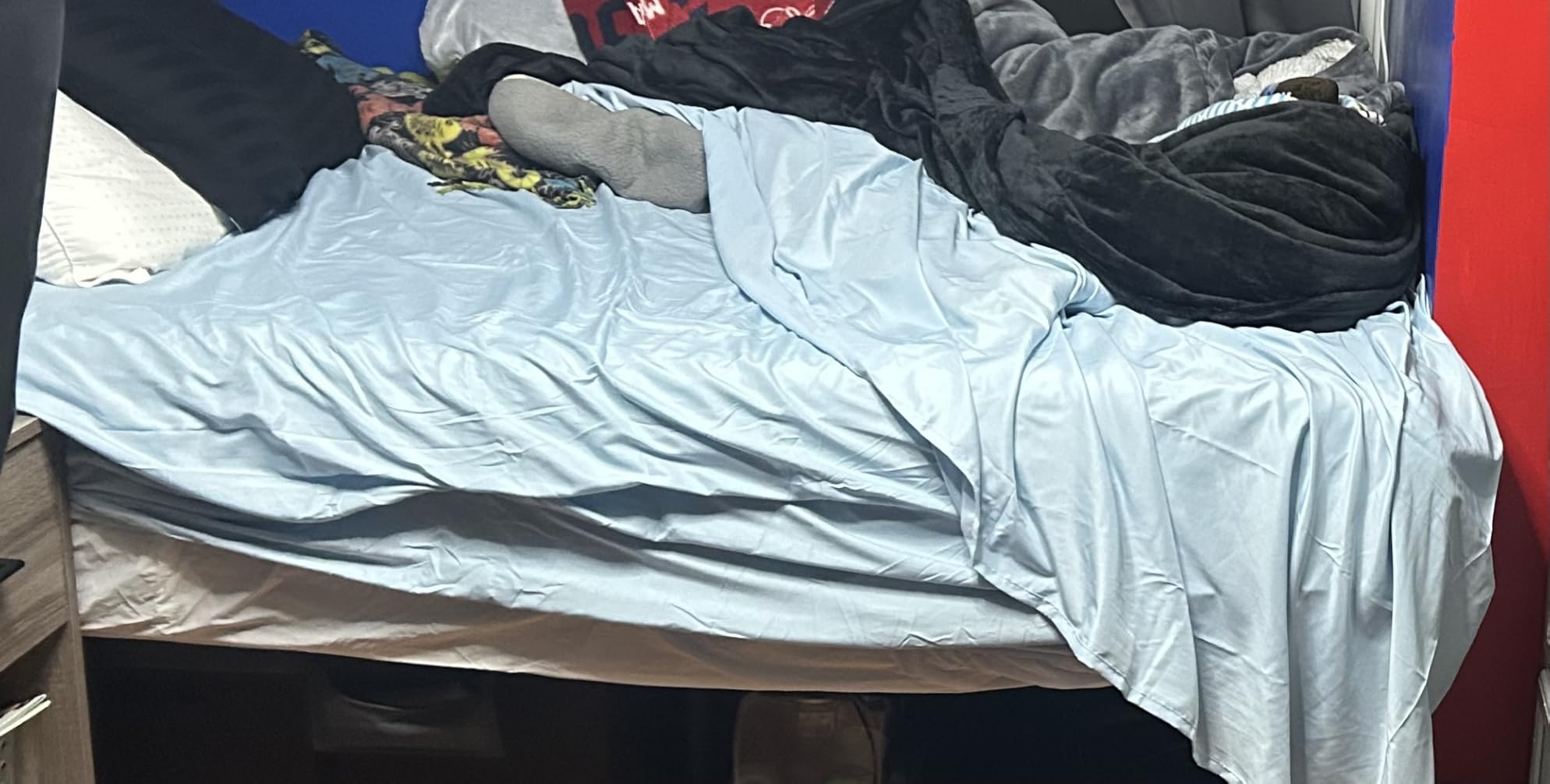 Amada Split King Adjustable Bed Frame with Massage, Adjustable Bed Base with 4 USB Ports & Under-Bed Nightlight, Head & Foot Incline, Electric Base with 4 Height Options, 01B-SK1 customer photo 1