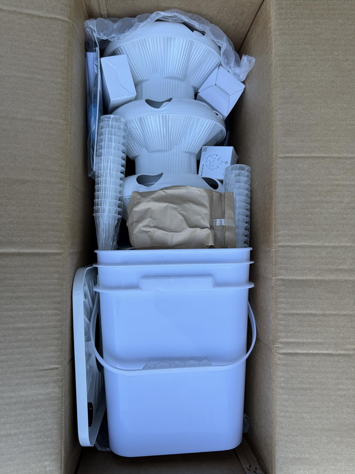 SJZX Hydroponics Growing System Kit, 5-Layer Hydroponic Tower, 30 Planting Holes, Space-Saving Vertical Gardening System, Suitable for Both Indoor and Outdoor use Germination Kits customer photo 1