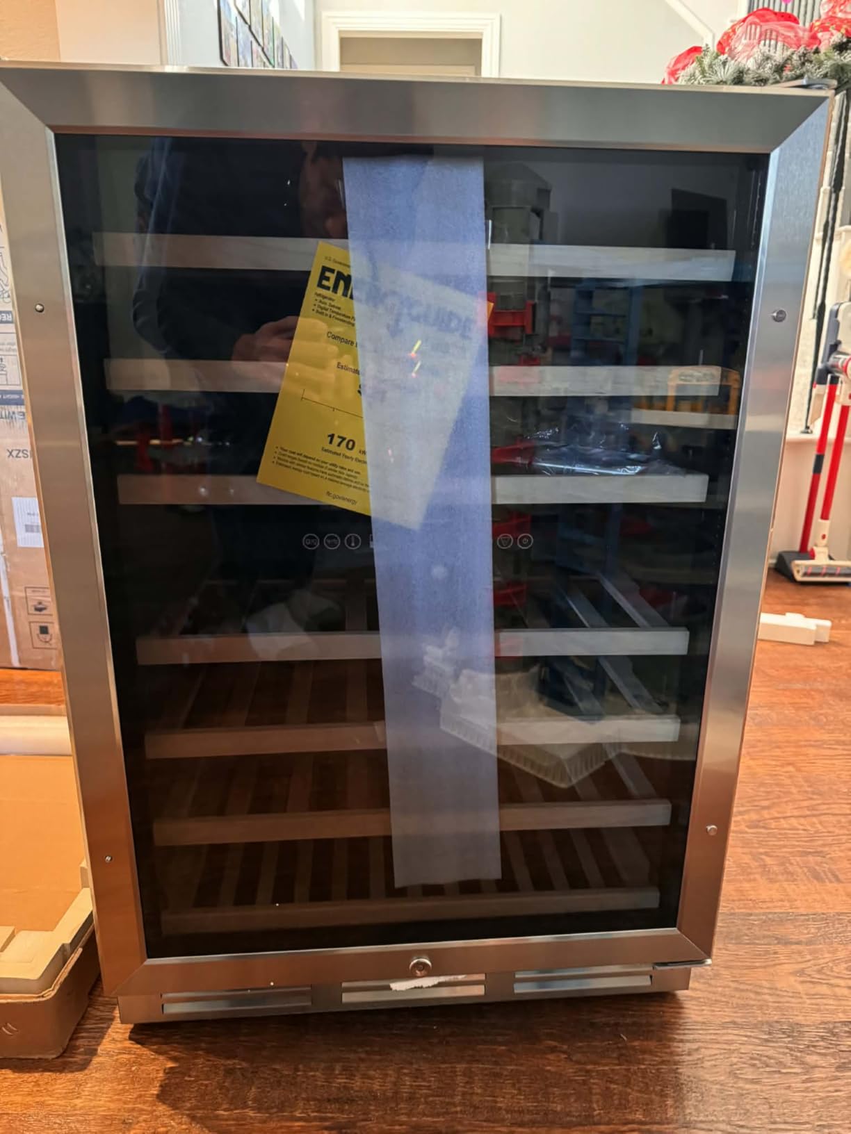 15 Inch Dual Zone Wine Fridge, 30 Bottles Under Counter Wine Cooler Refrigerator with Double-Layer Glass Door for Home Office Bar, Built-in Wine Refrigerator with Security Lock, 40-65°F customer photo 2