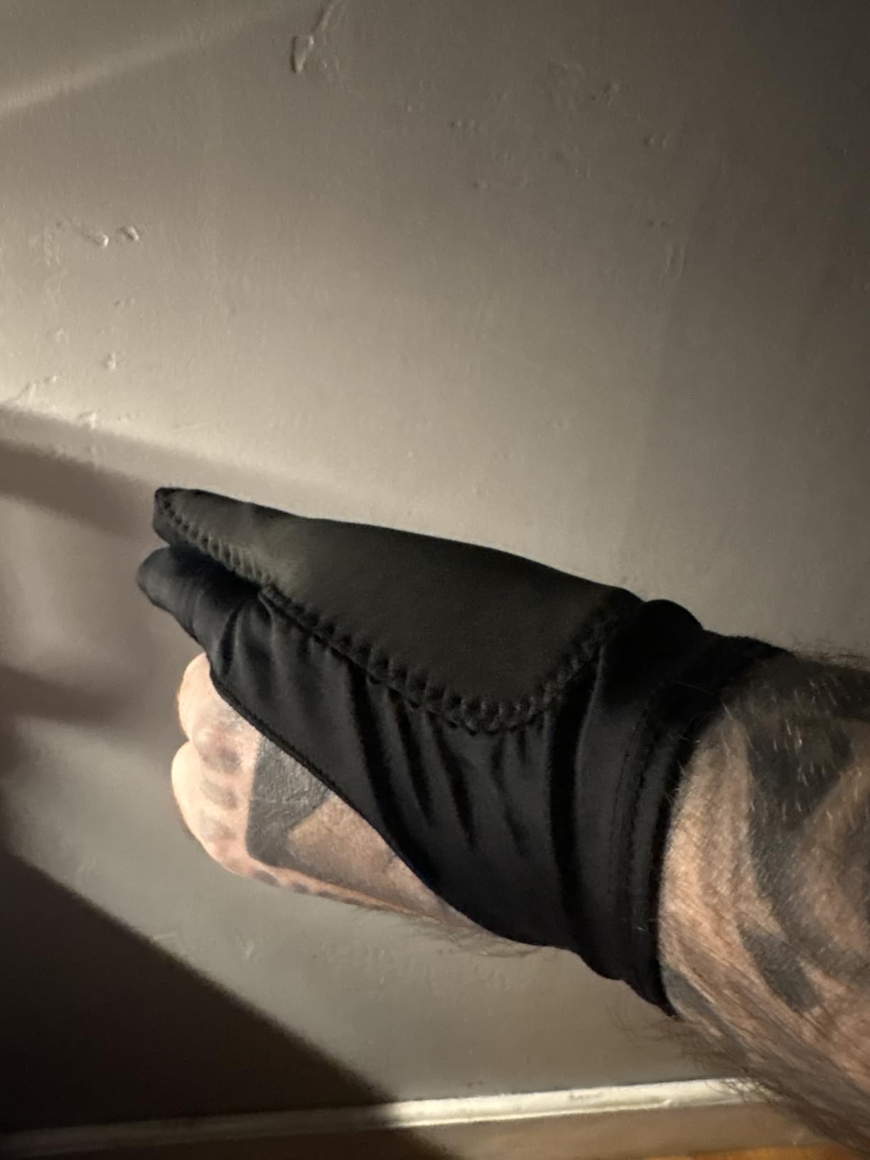 Digital Drawing Glove: 3-Layer Palm Rejection, Two-Finger Artist Glove for Drawing Tablet, iPad, Paper Sketching, Fits Left and Right Hand, Includes Cleaning Cloth (2-Pack, Medium, Black) customer photo 2